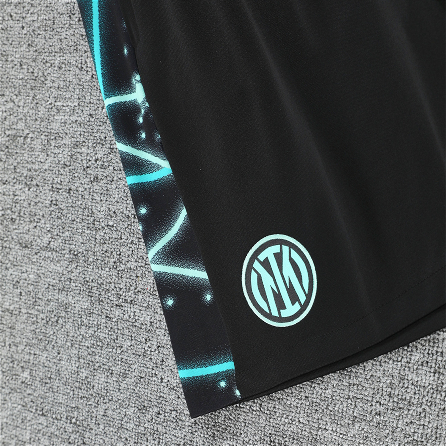 AlphaJersey-Inter Milan 25-26 Short-Sleeve Training Set - Blue Fluorescent Rays Black Top & Black Shorts