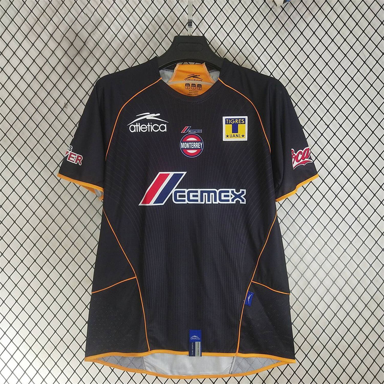 AlphaJersey-Retro Tigres UANL 2005-06 Third Jersey