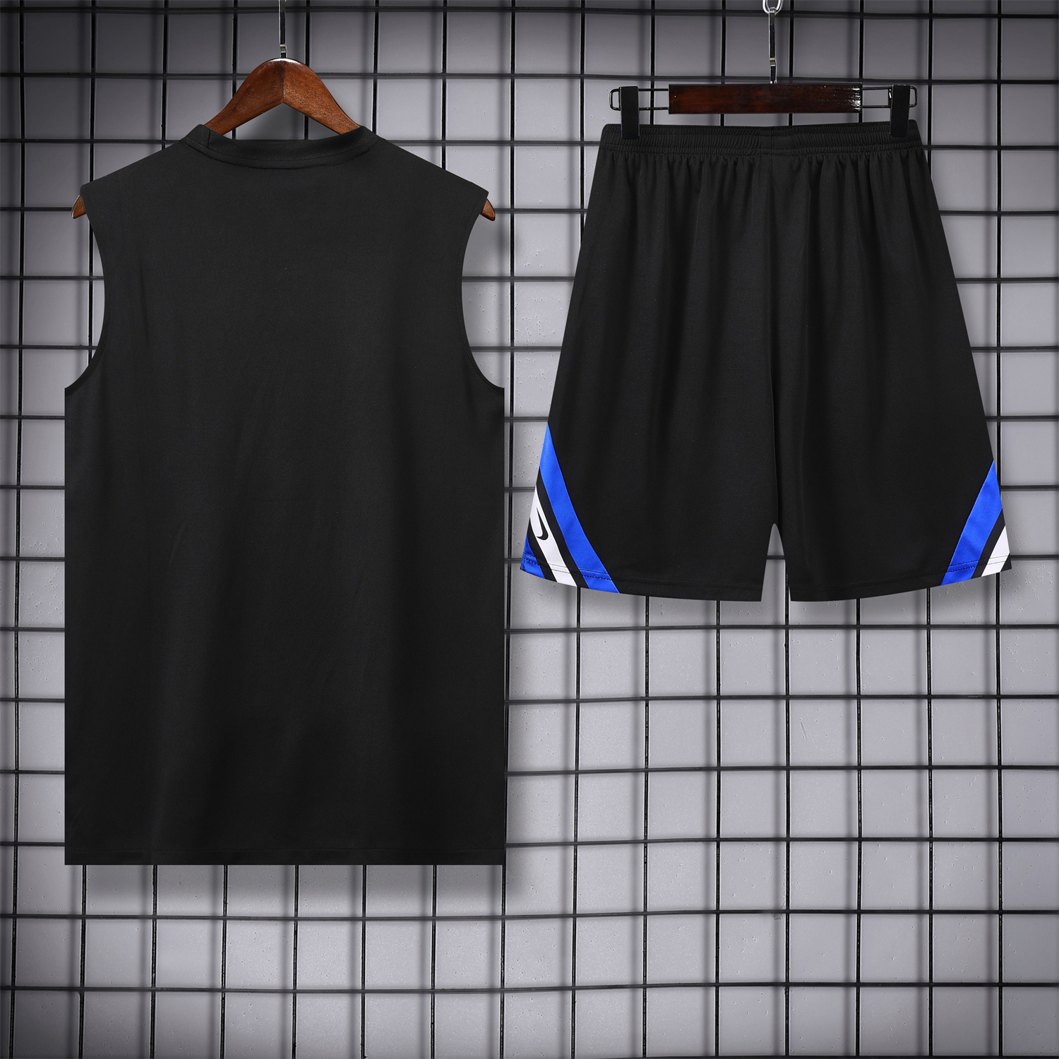 AlphaJersey-Inter Milan 25-26 Vest Training Set - Black Vest & Black Shorts