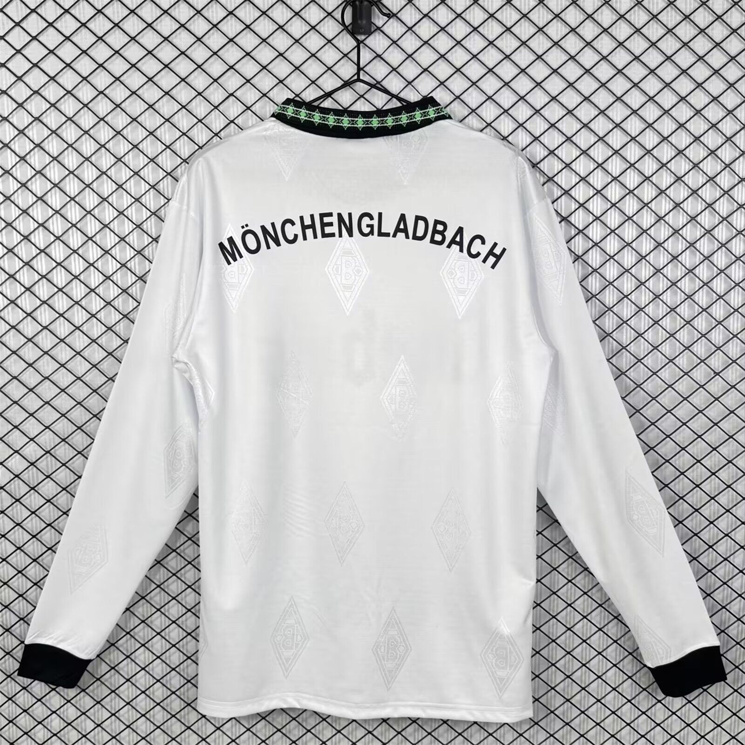 AlphaJersey-Retro Borussia Mönchengladbach 1995-96 Home Long Sleeves Jersey
