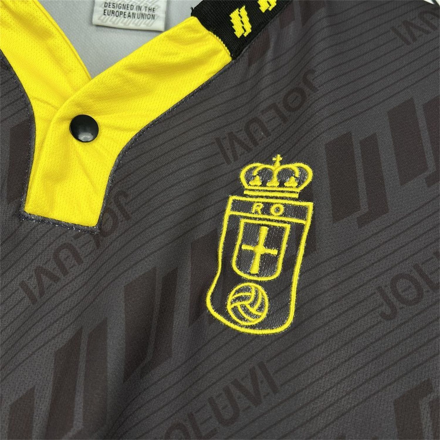 AlphaJersey-Retro Real Oviedo 1982-84 Home Jersey