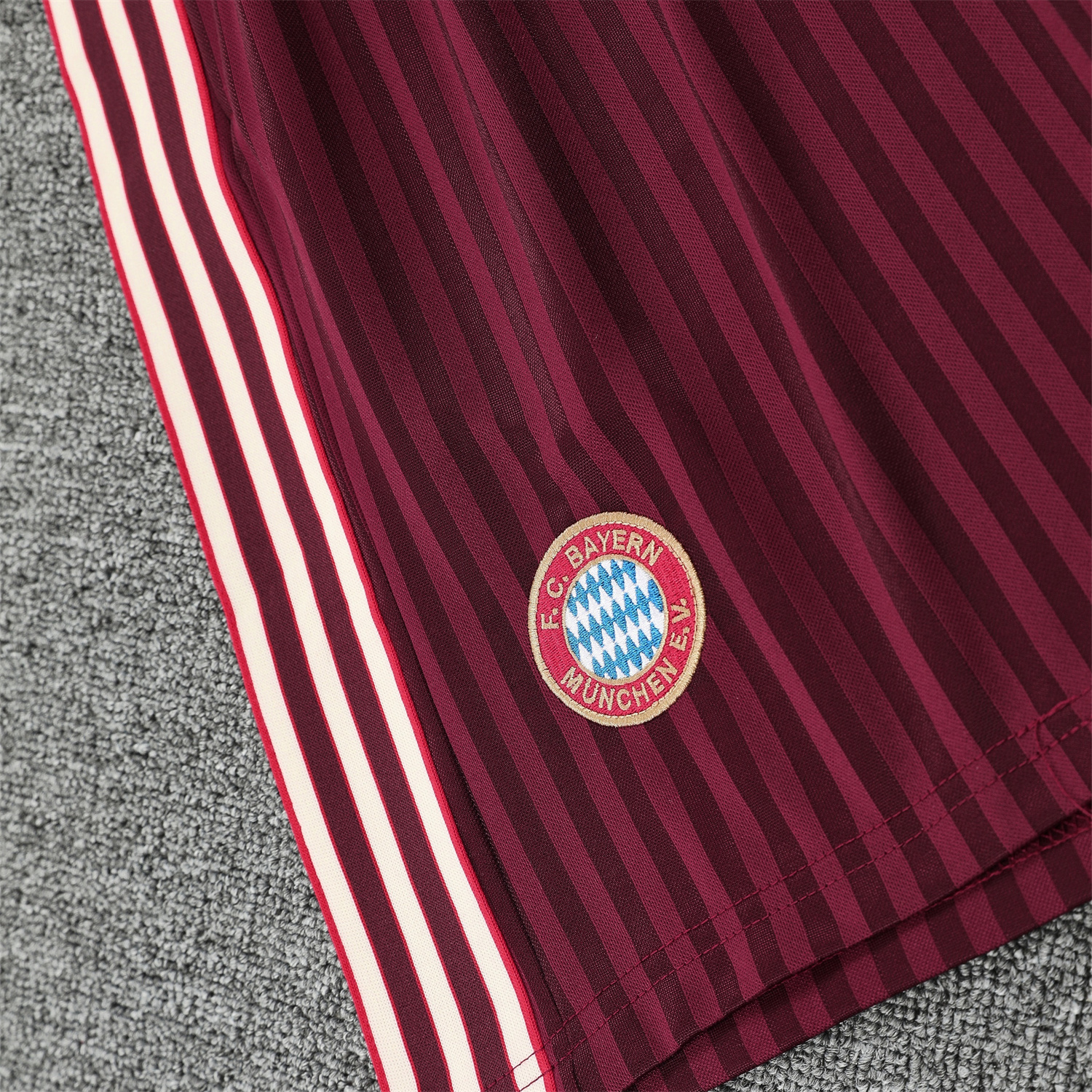 AlphaJersey-Bayern Munich 25-26 Vest Training Set - Wine Red Lines Vest & Wine Red Lines Shorts