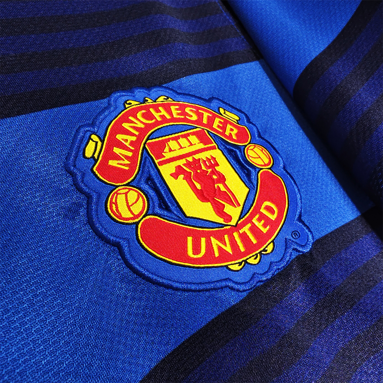 AlphaJersey-Retro Manchester United 2011-12 Away Jersey