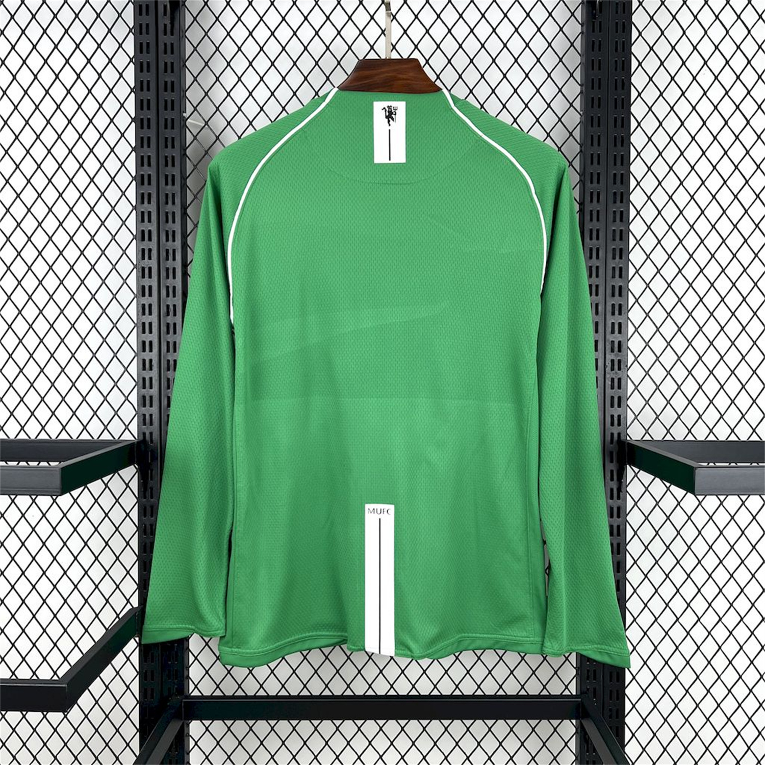 AlphaJersey-Retro Manchester United 2007-08 Green Goalkeeper Long Sleeves Jersey