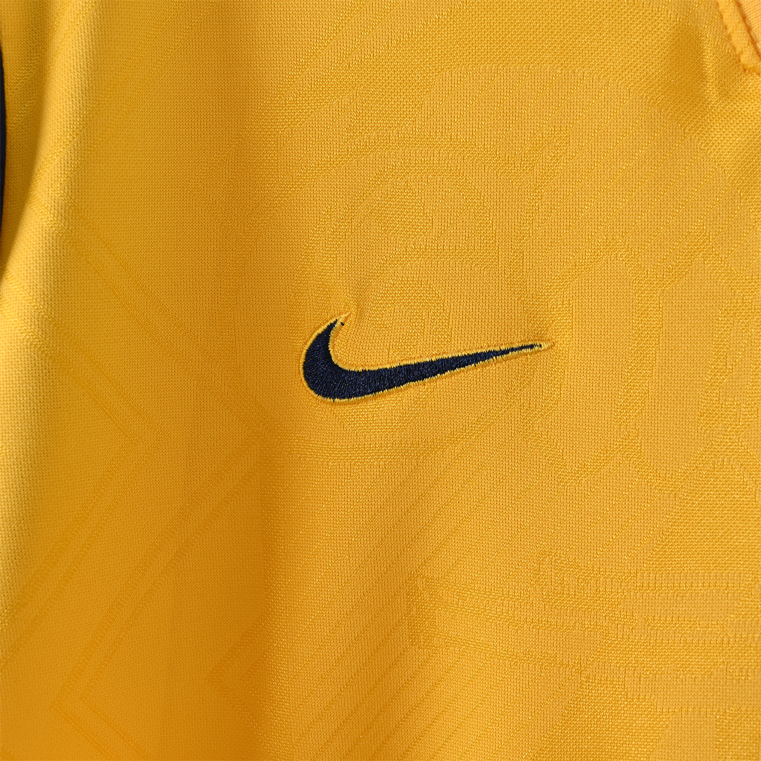 AlphaJersey-Retro Arsenal 1996-97 Away Jersey