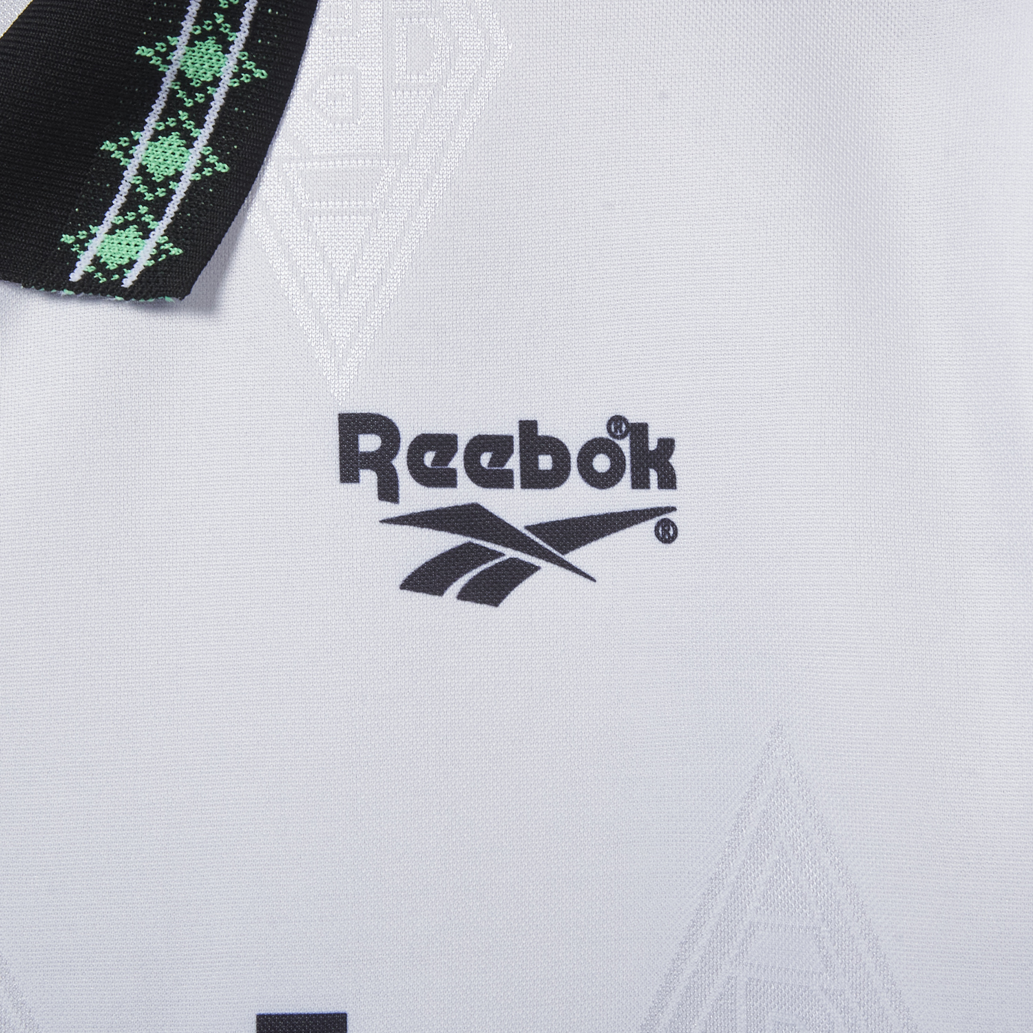 AlphaJersey-Retro Borussia Mönchengladbach 1995-96 Home Jersey