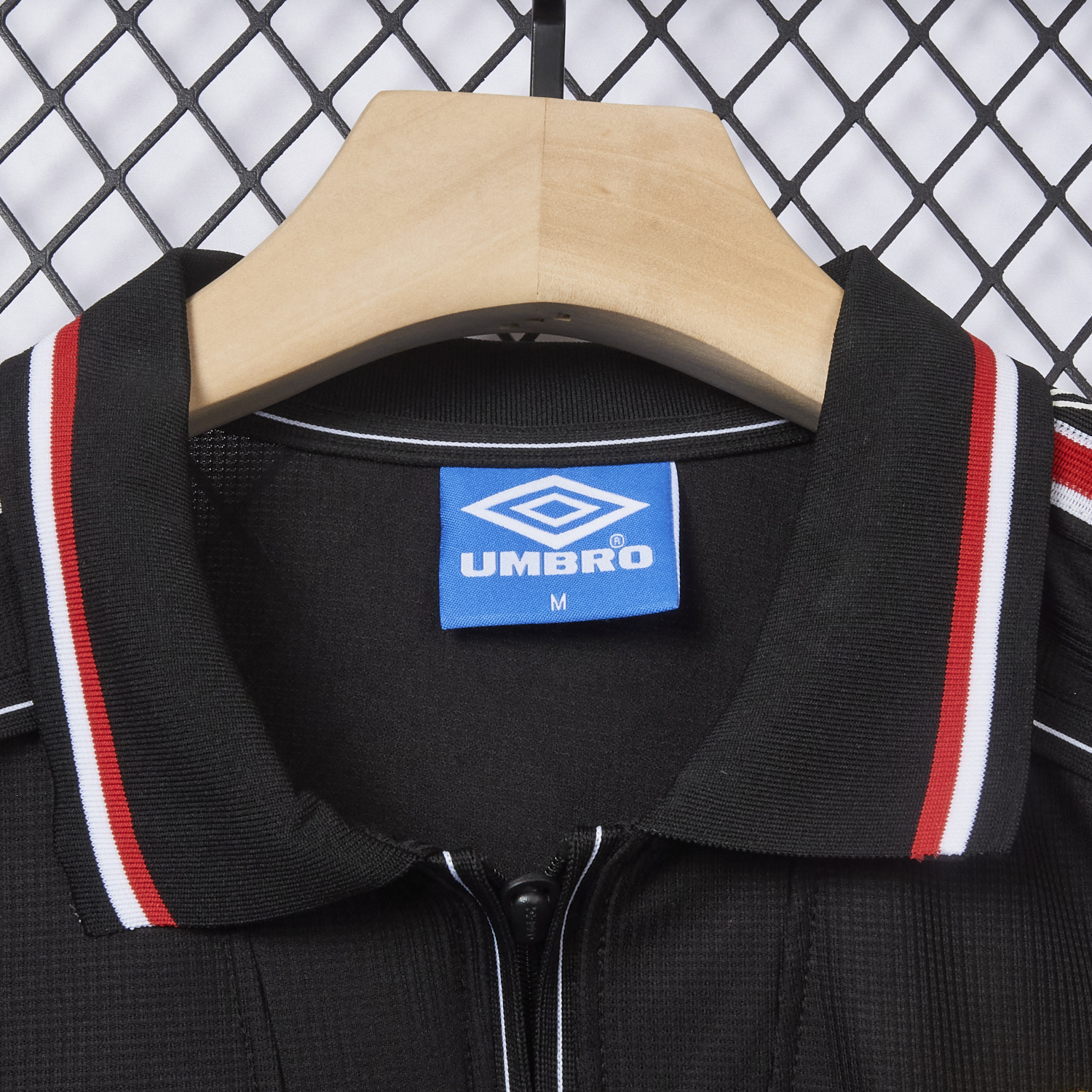 AlphaJersey-Retro Manchester United 1998-99 Black Jersey