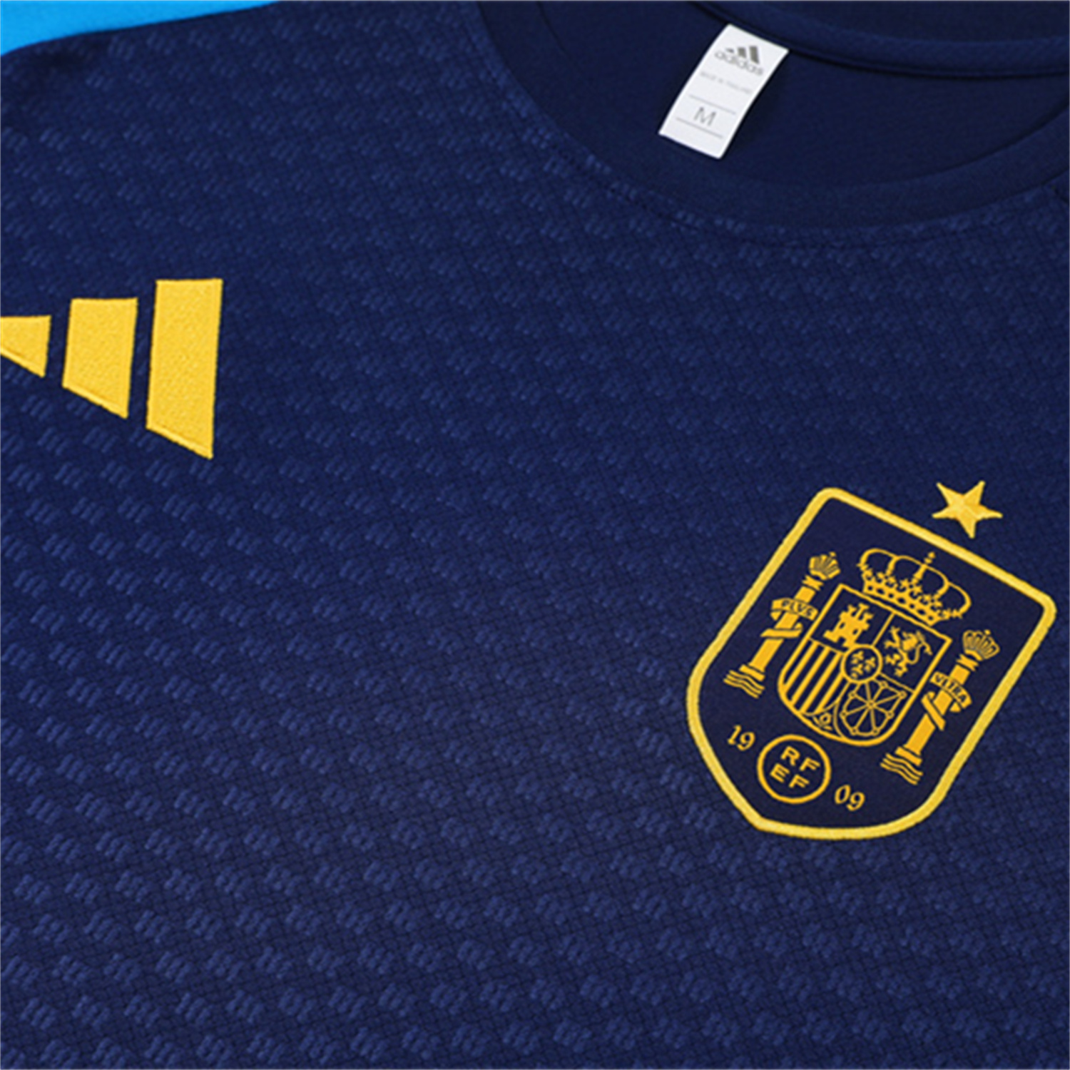 AlphaJersey-Spain 2026 Kids Short-Sleeve Training Set - Royal Blue Top & Shorts