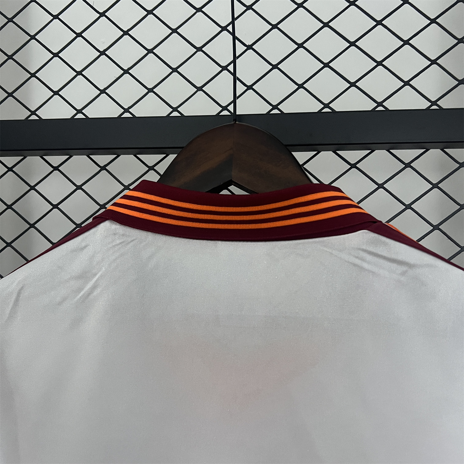 AlphaJersey-Retro Roma 1992-93 Away Jersey