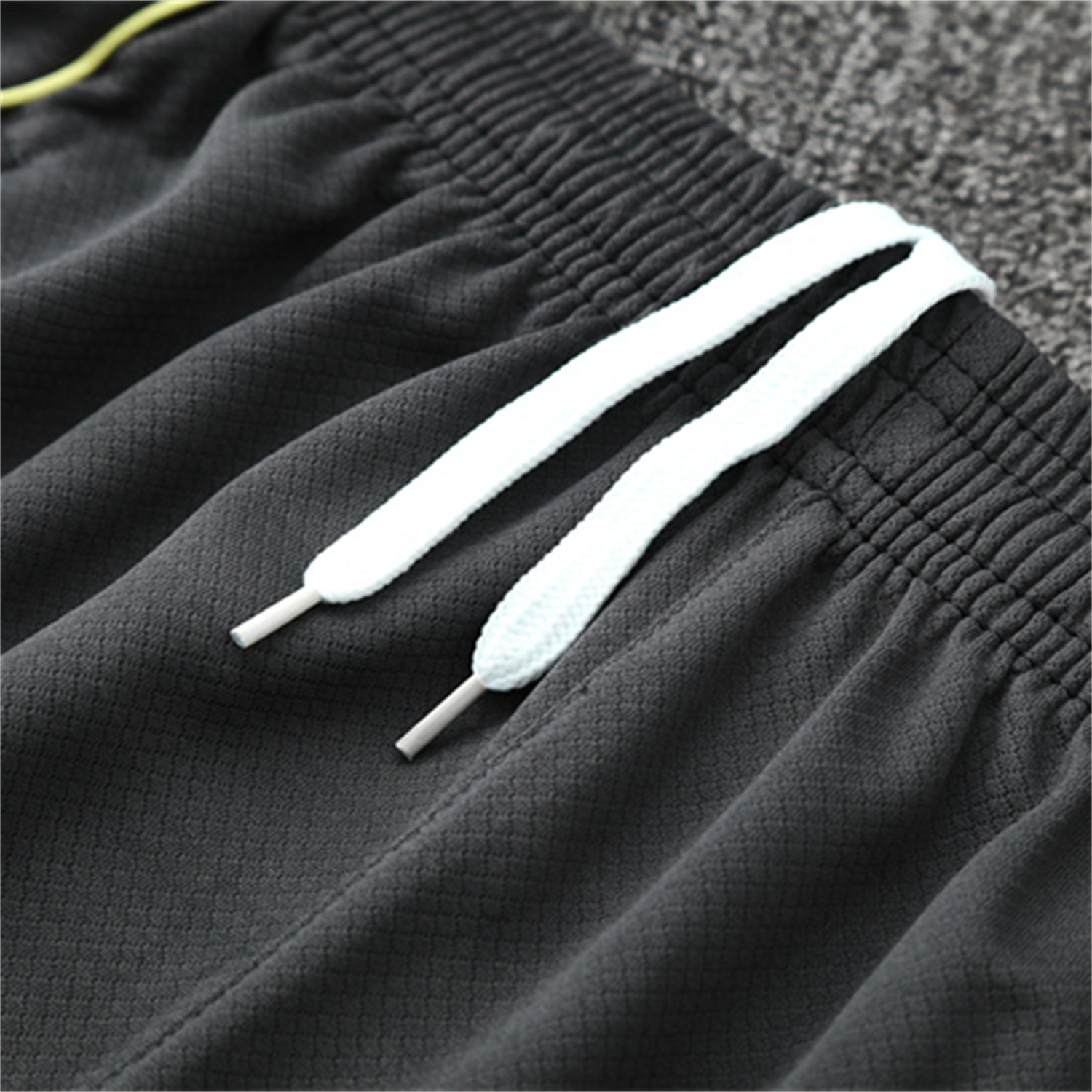 AlphaJersey-Real Madrid 25-26 Short-Sleeve Training Set - Deep Grey Top and Shorts