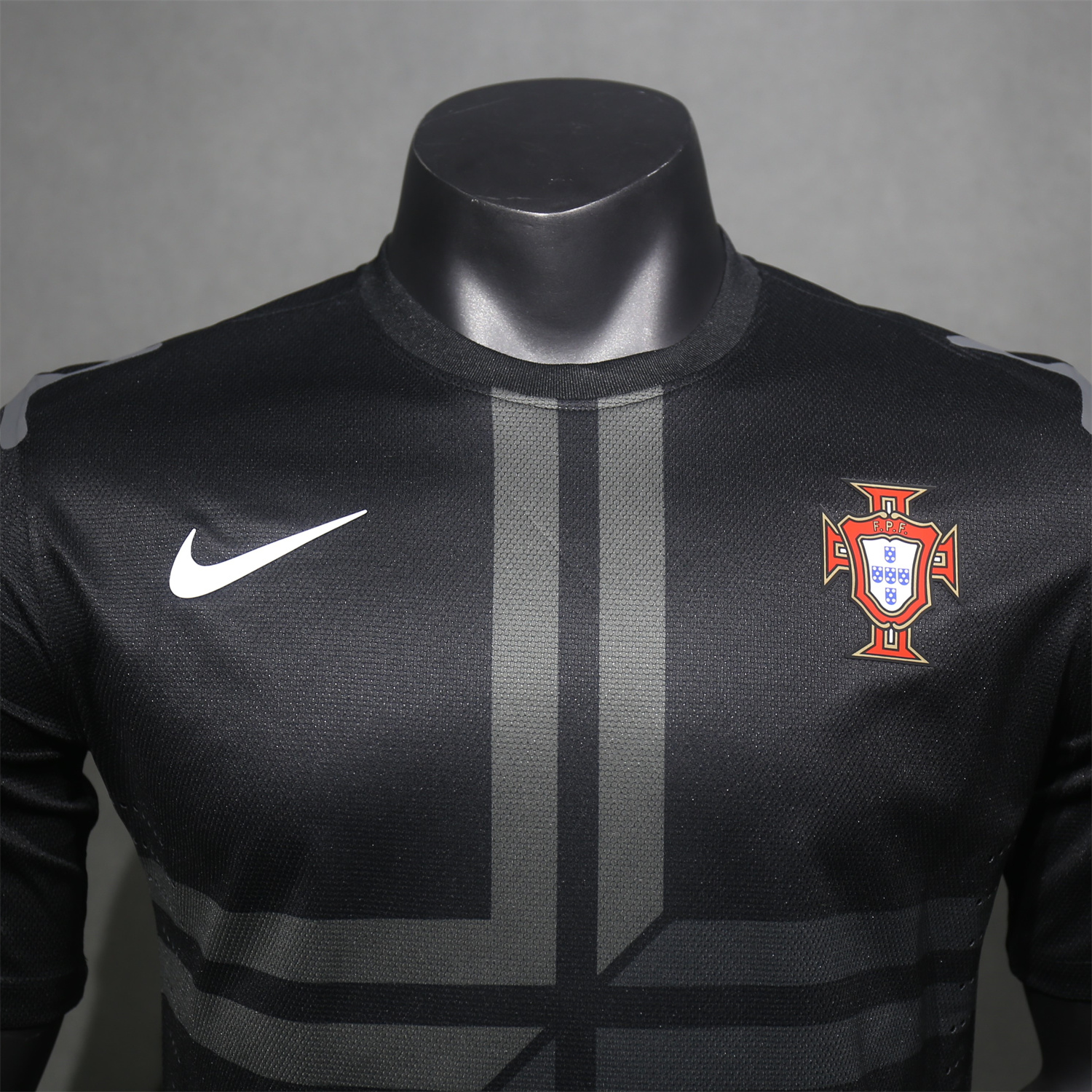 AlphaJersey-Retro Portugal 2013 Away Jersey - Player Version
