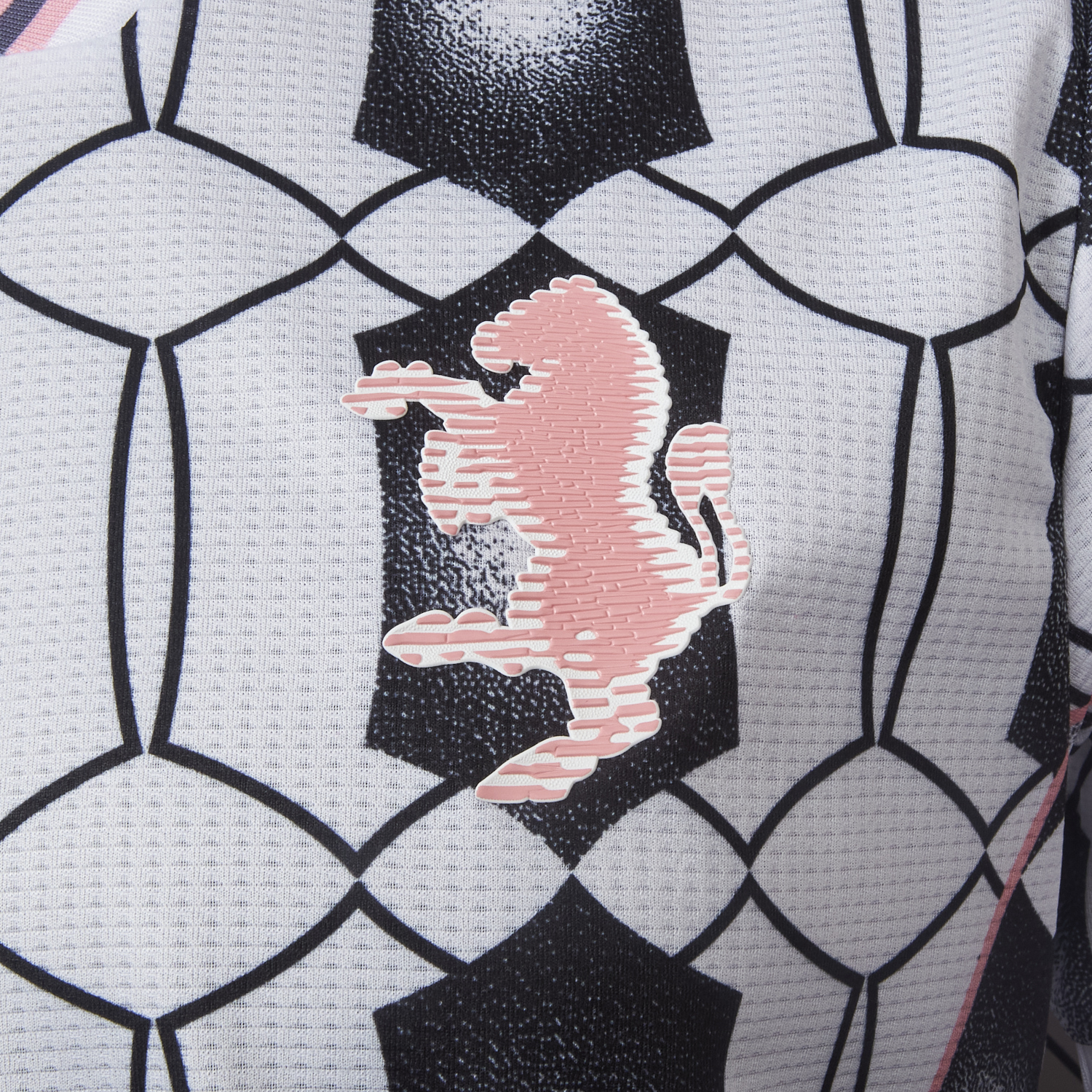 AlphaJersey-Juventus 25-26 Retro-Style Hexagonal Pattern Jersey - Player Edition