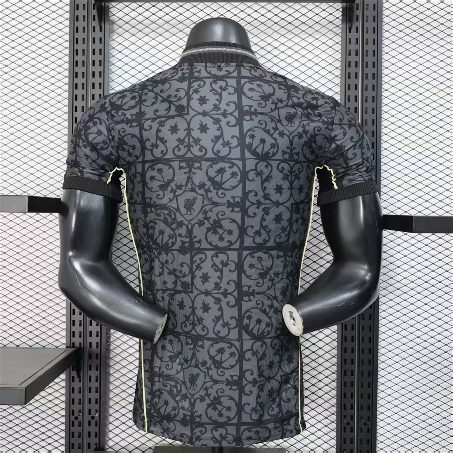 AlphaJersey-Liver.pool 25-26 Black Floral Pattern Special Jersey - Player Version