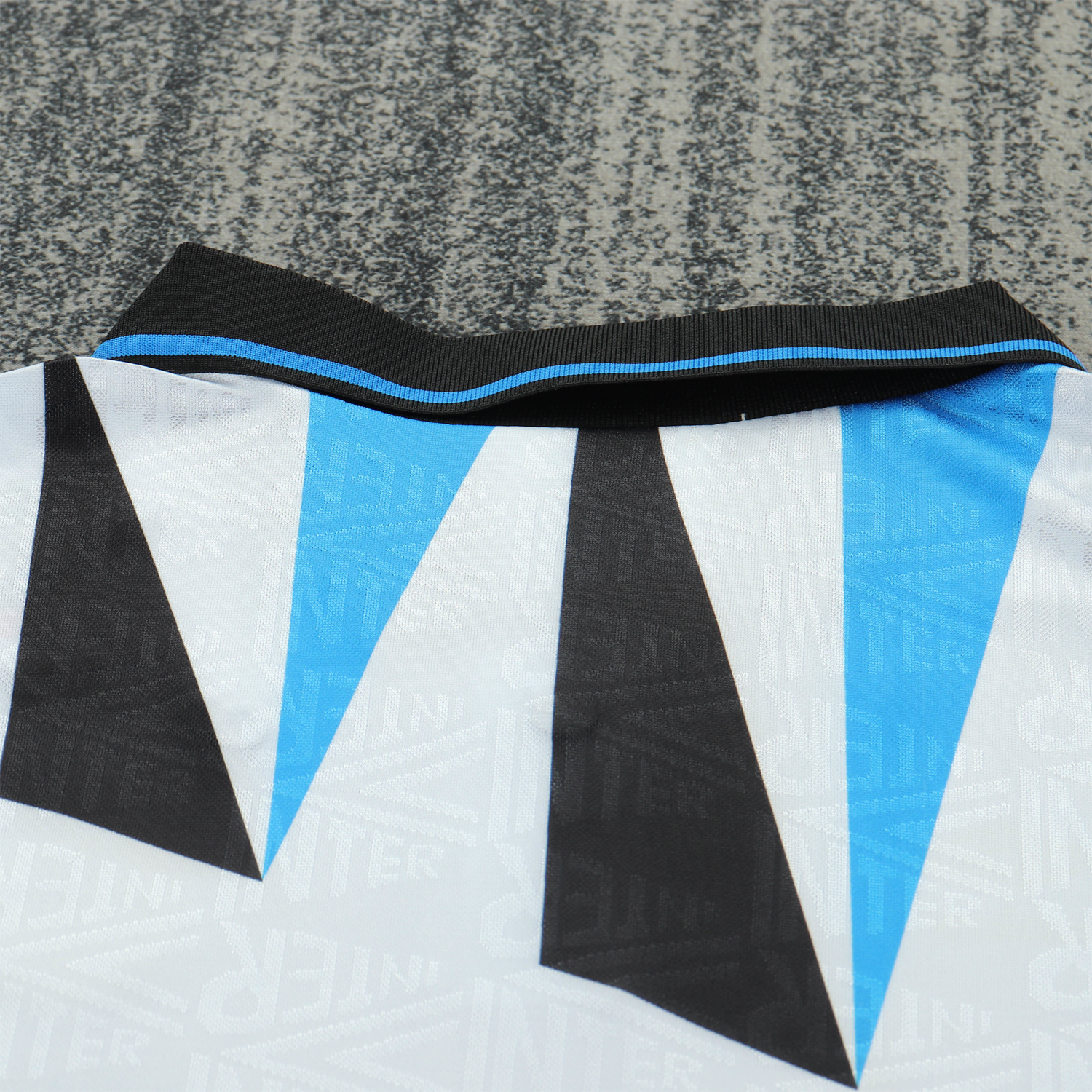 AlphaJersey-Retro Inter Milan 1992-93 Away Kids Kit