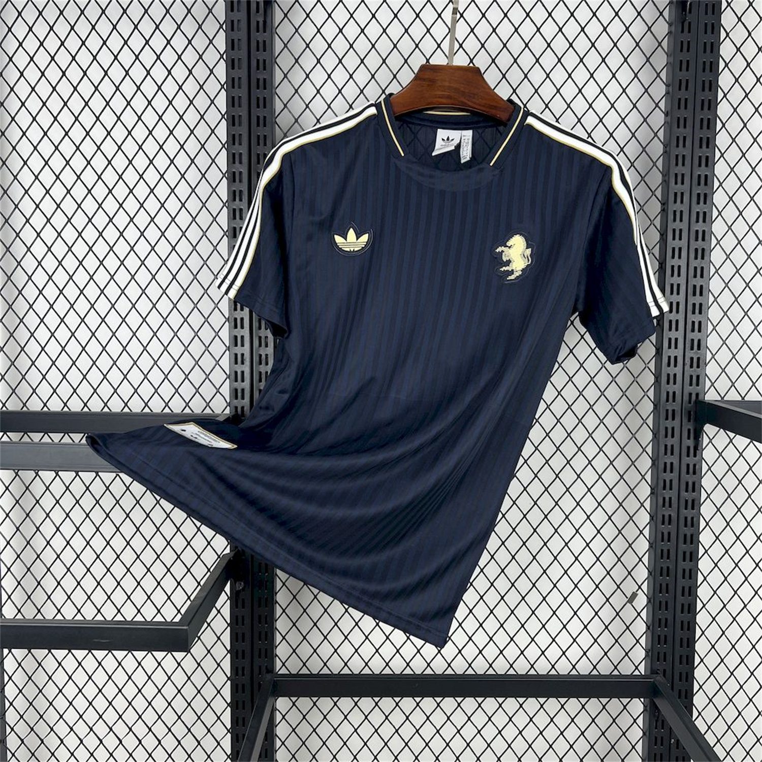 AlphaJersey-Juventus 2025 Royal Blue Icon Retro Jersey - Fans Version