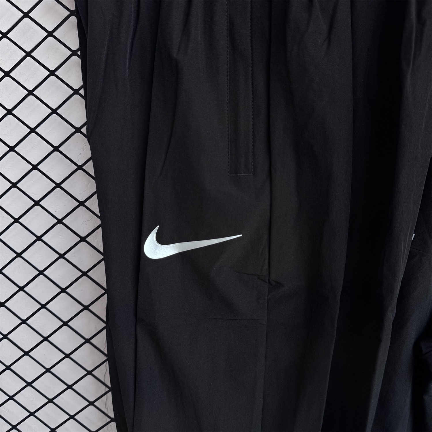 AlphaJersey-Paris Saint-Germain PSG 25-26 Windbreaker Training Set - Black Top and Pants
