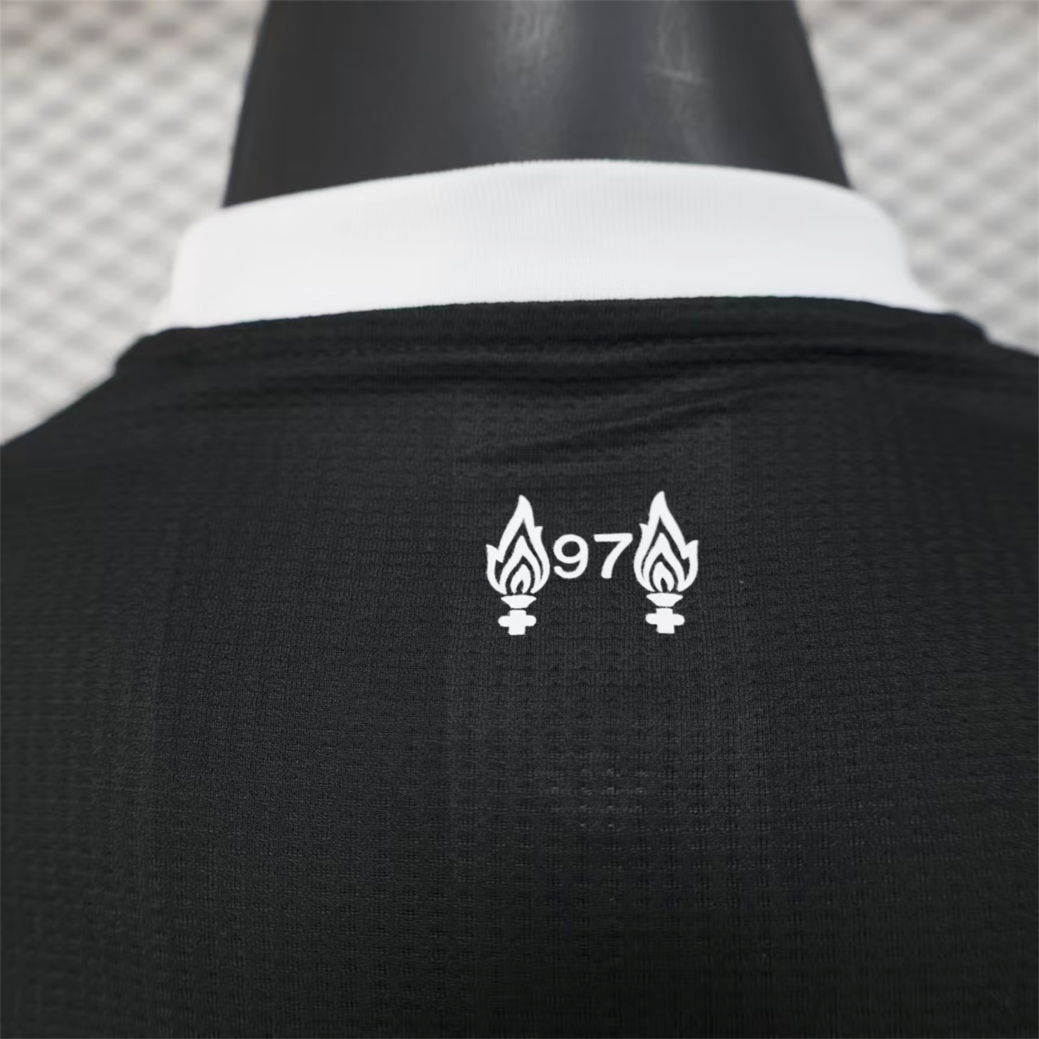 AlphaJersey-Liver.pool 25-26 Black Trefoil Goalkeeper Jersey - Player Version