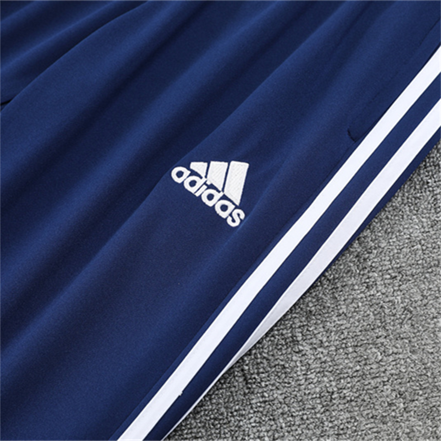 AlphaJersey-Real Madrid 25-26 Kids Long Sleeve Training Set - Throwback Royal Blue Top and Pants