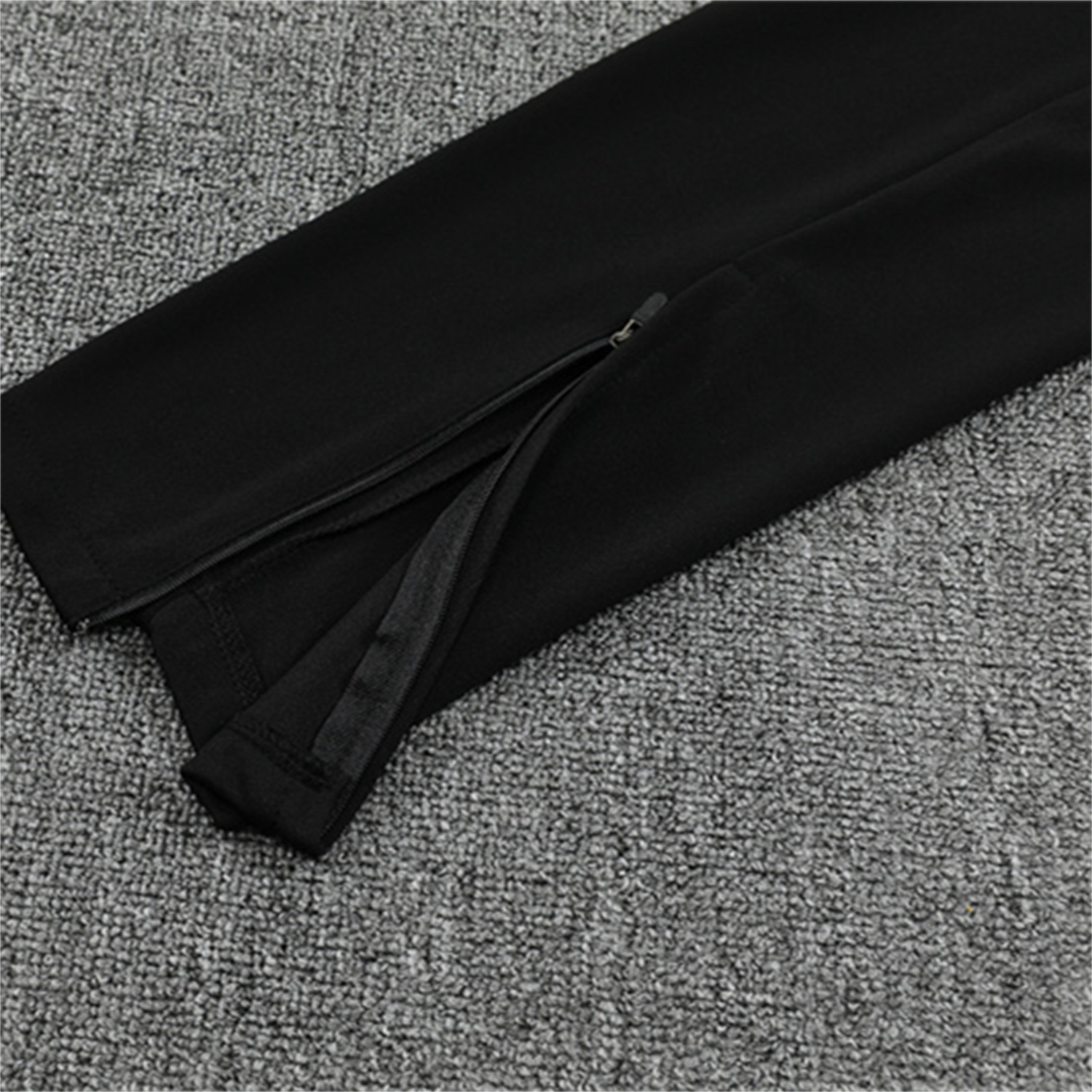 AlphaJersey-AC Milan 25-26 Long Sleeve Training Set - Black Top & Black Pants