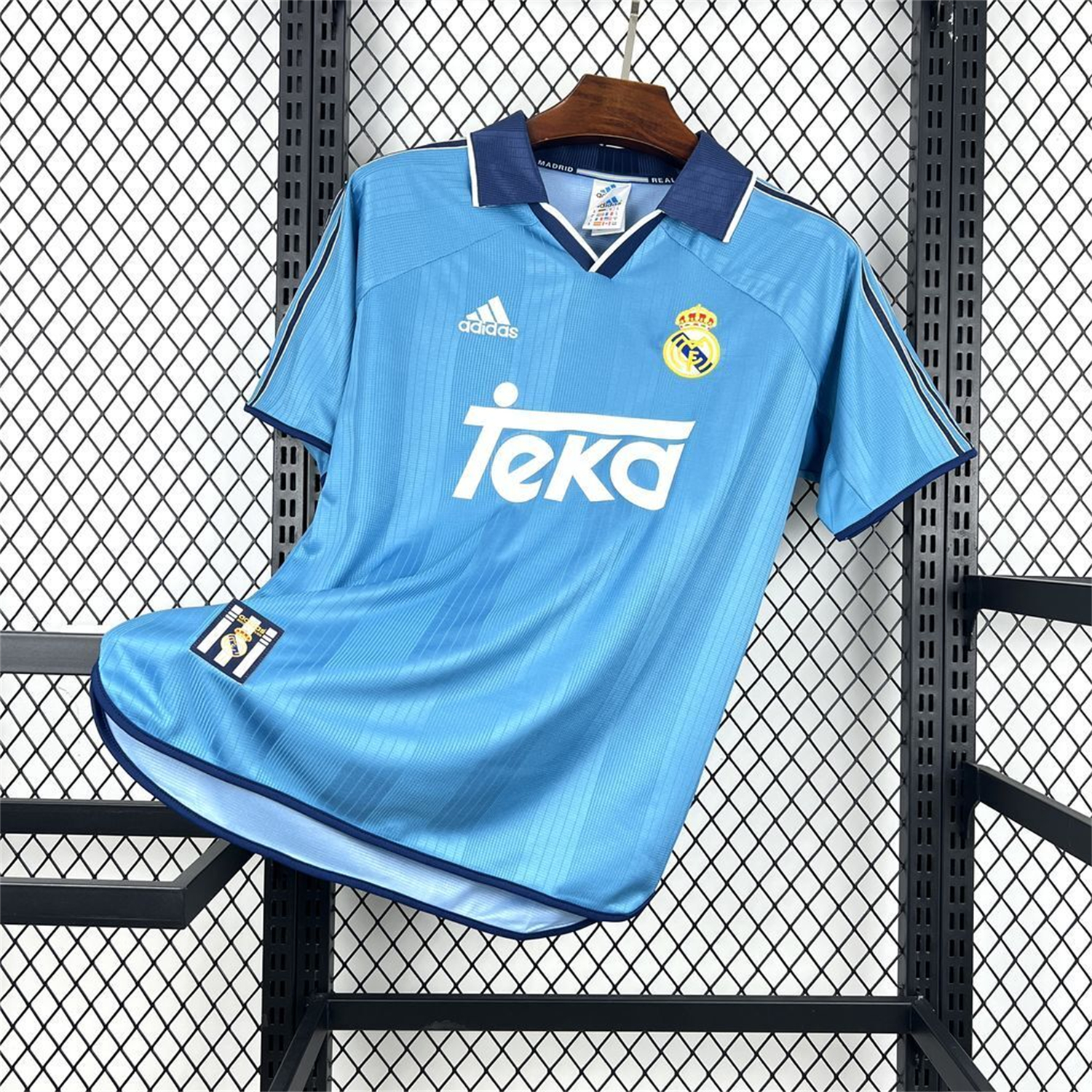 AlphaJersey-Retro Real Madrid 1999-00 Third Jersey