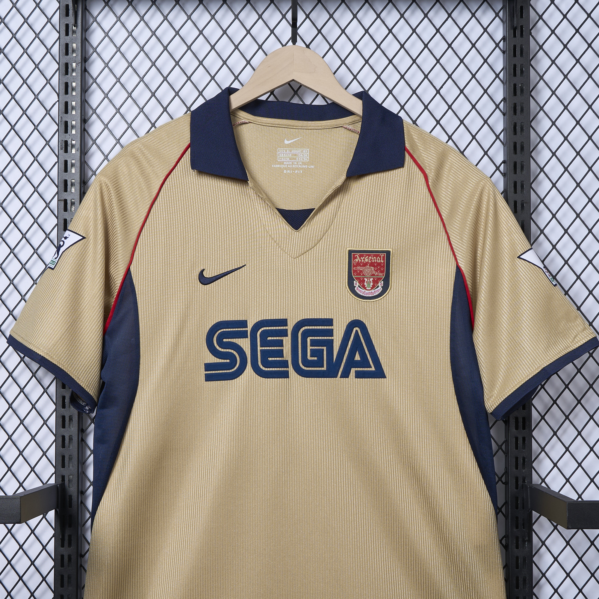 AlphaJersey-Retro Arsenal 2001-02 Away Stadium Jersey