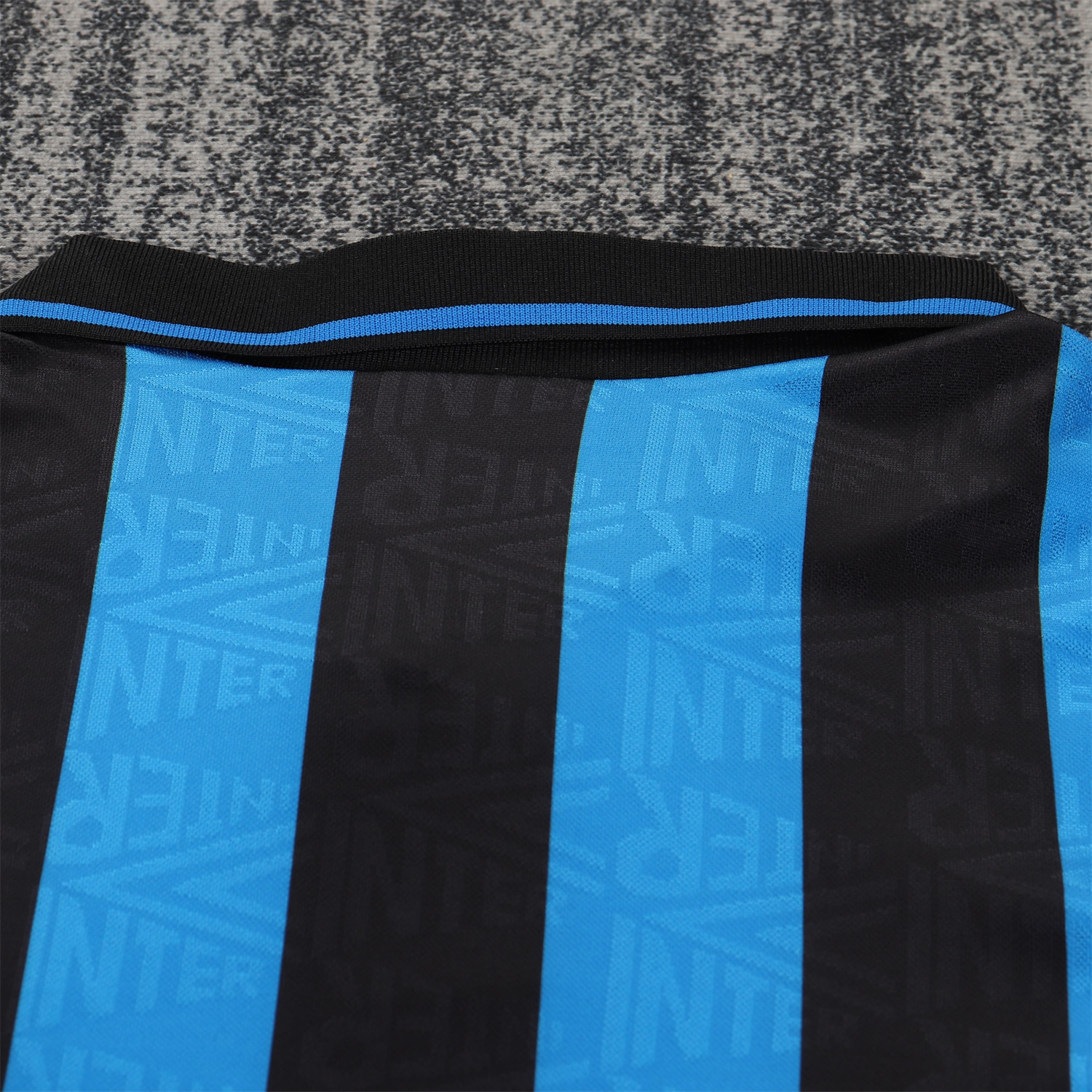 AlphaJersey-Retro Inter Milan 1992-94 Home Kids Kit