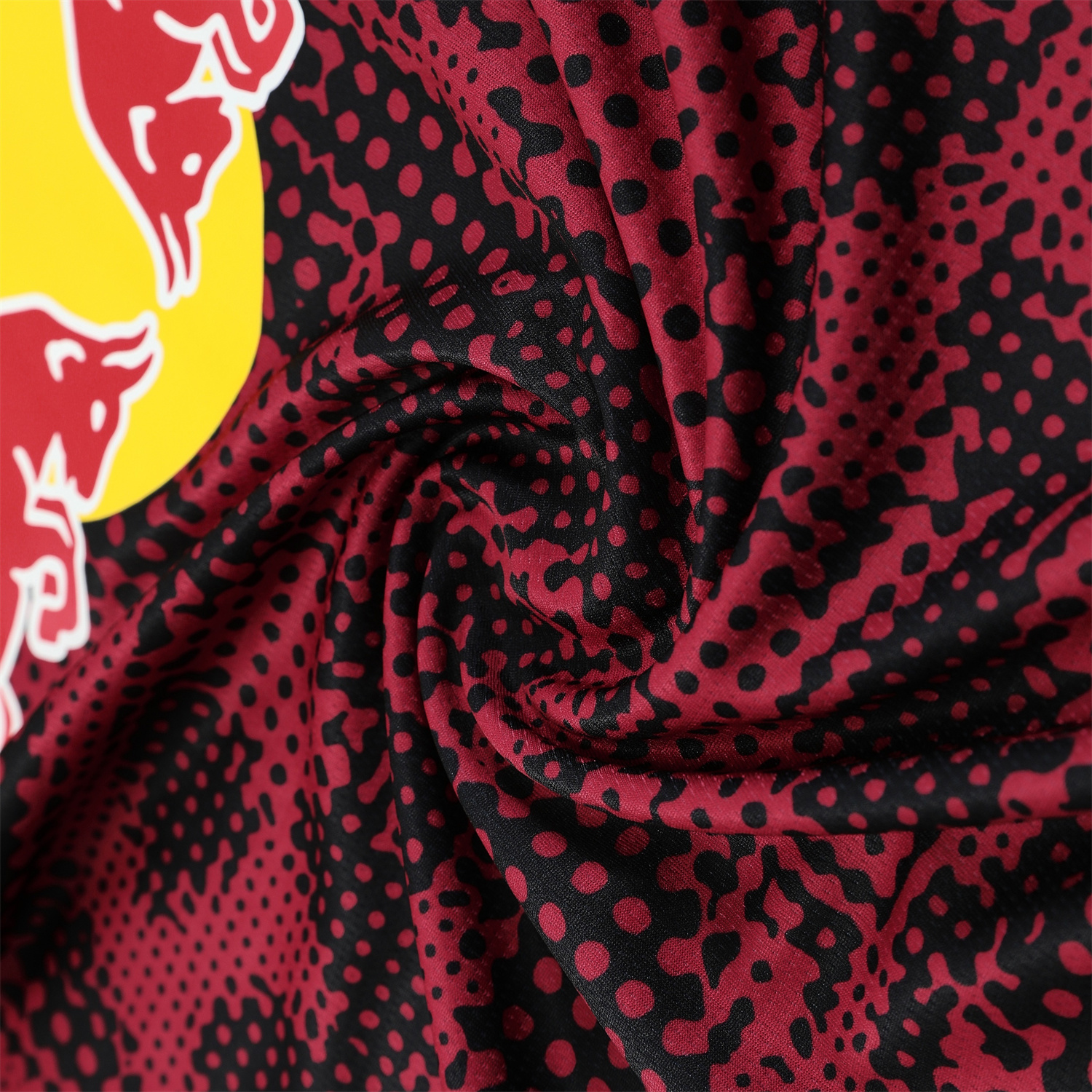 AlphaJersey-RB Leipzig 25-26 Short-Sleeve Training Set- Red Top & Black Shorts