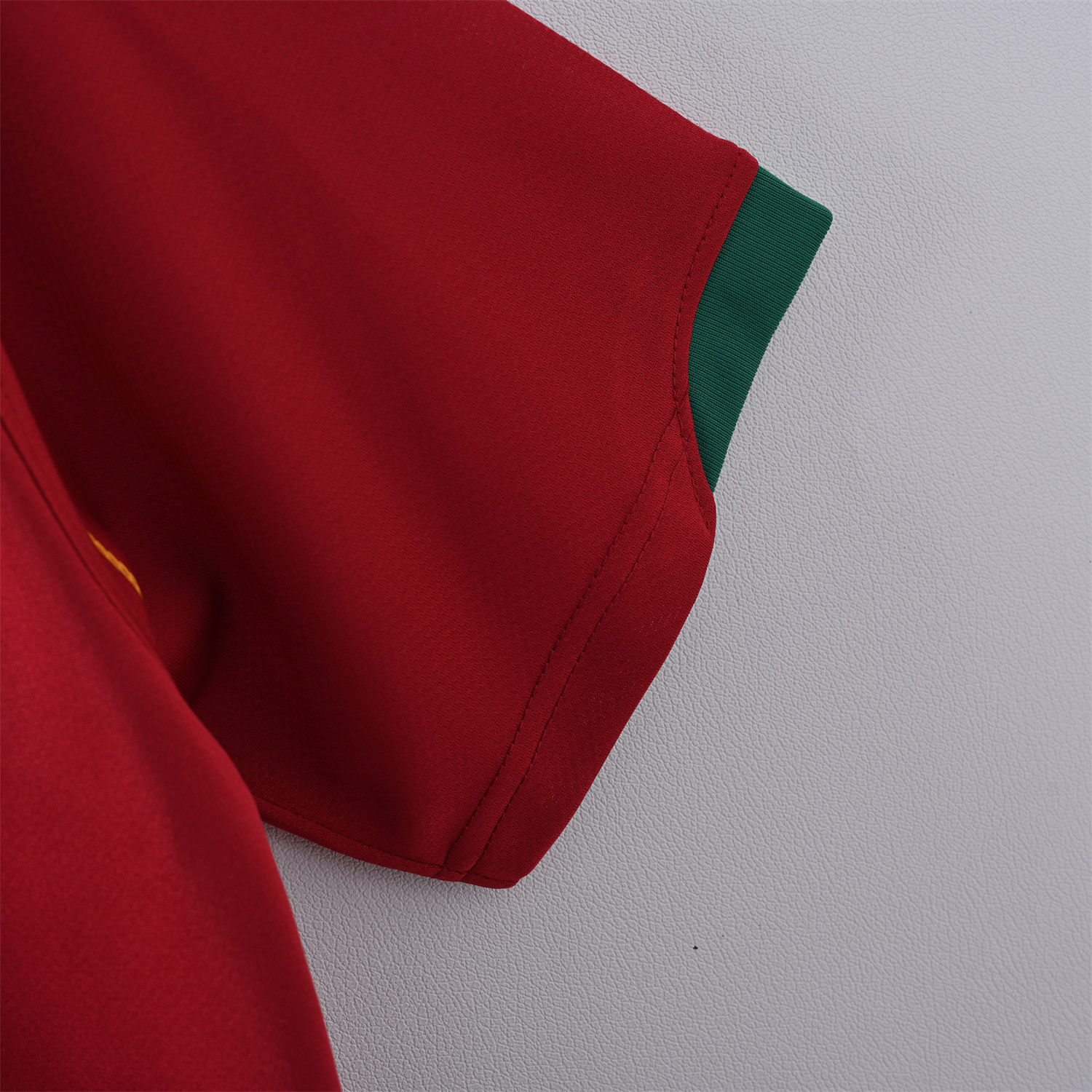 AlphaJersey-Retro Portugal 2006 Home Jersey