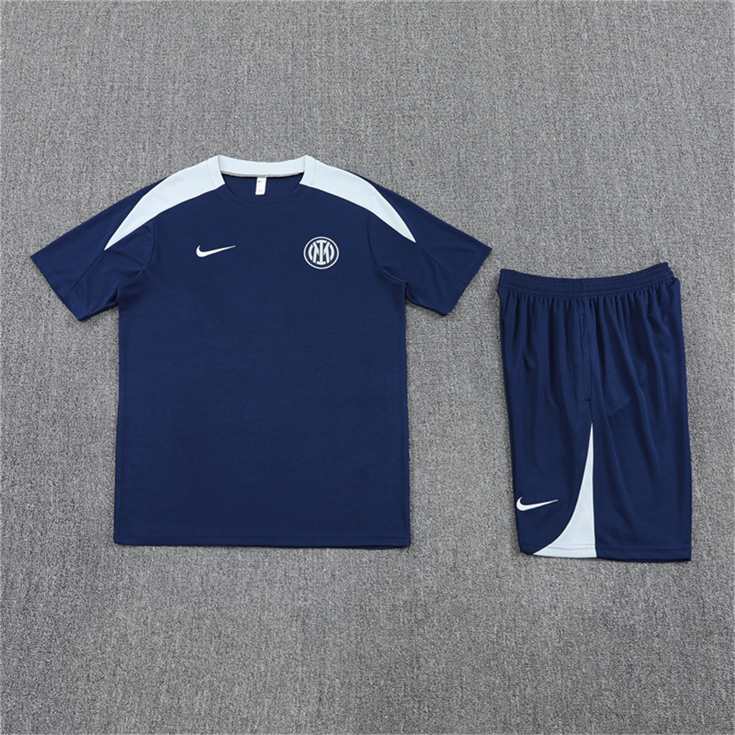 AlphaJersey-Inter Milan 25-26 Short-Sleeve Training Set - Deep Blue Top & Deep Blue shorts