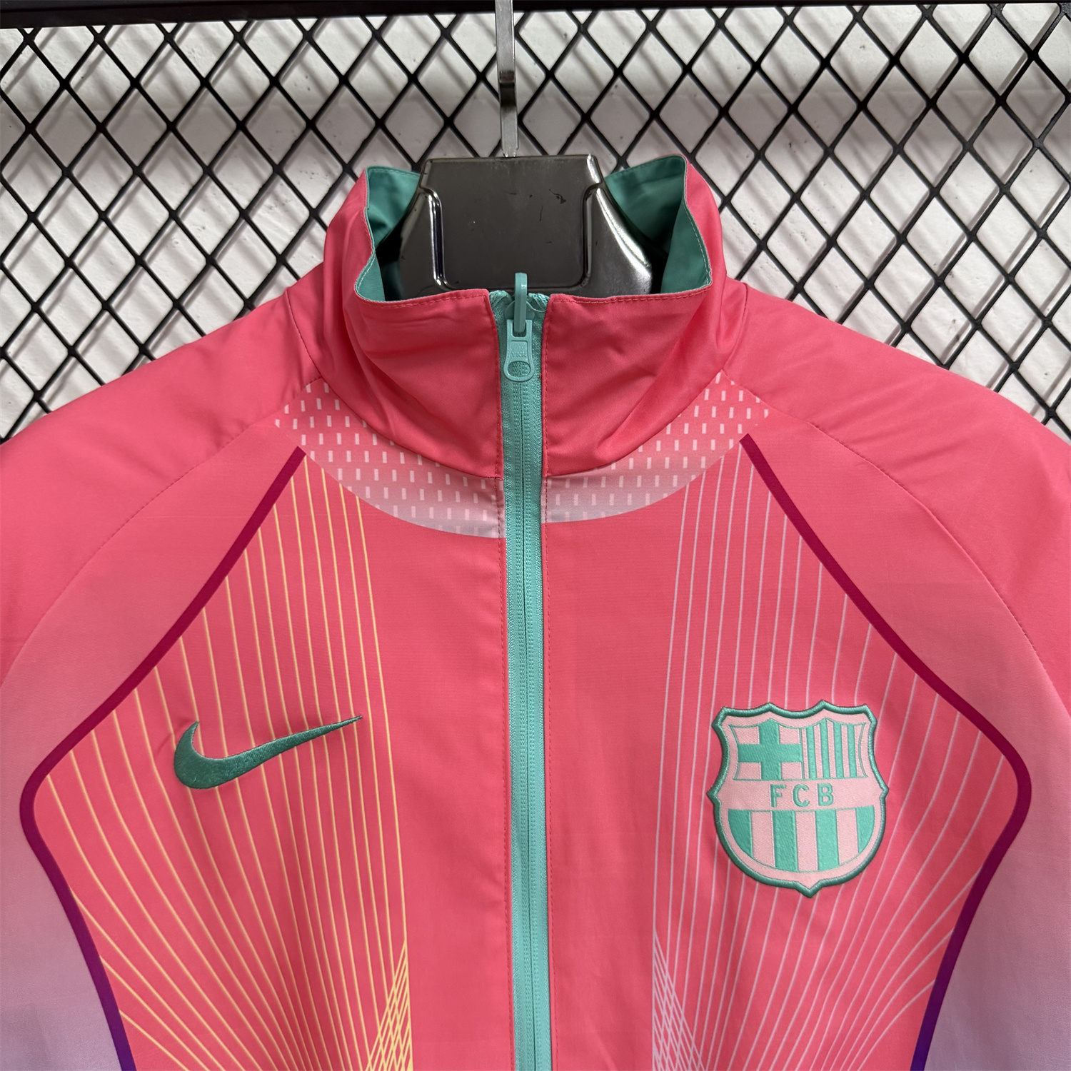 AlphaJersey-Barcelona 25-26 Double Sided Reversible Windbreaker - Green & Pink