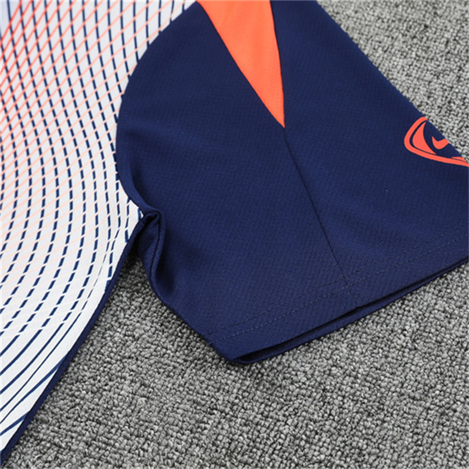 AlphaJersey-Barcelona 25-26 Short-Sleeve Training Set - Red Blue Line Top & Blue Shorts