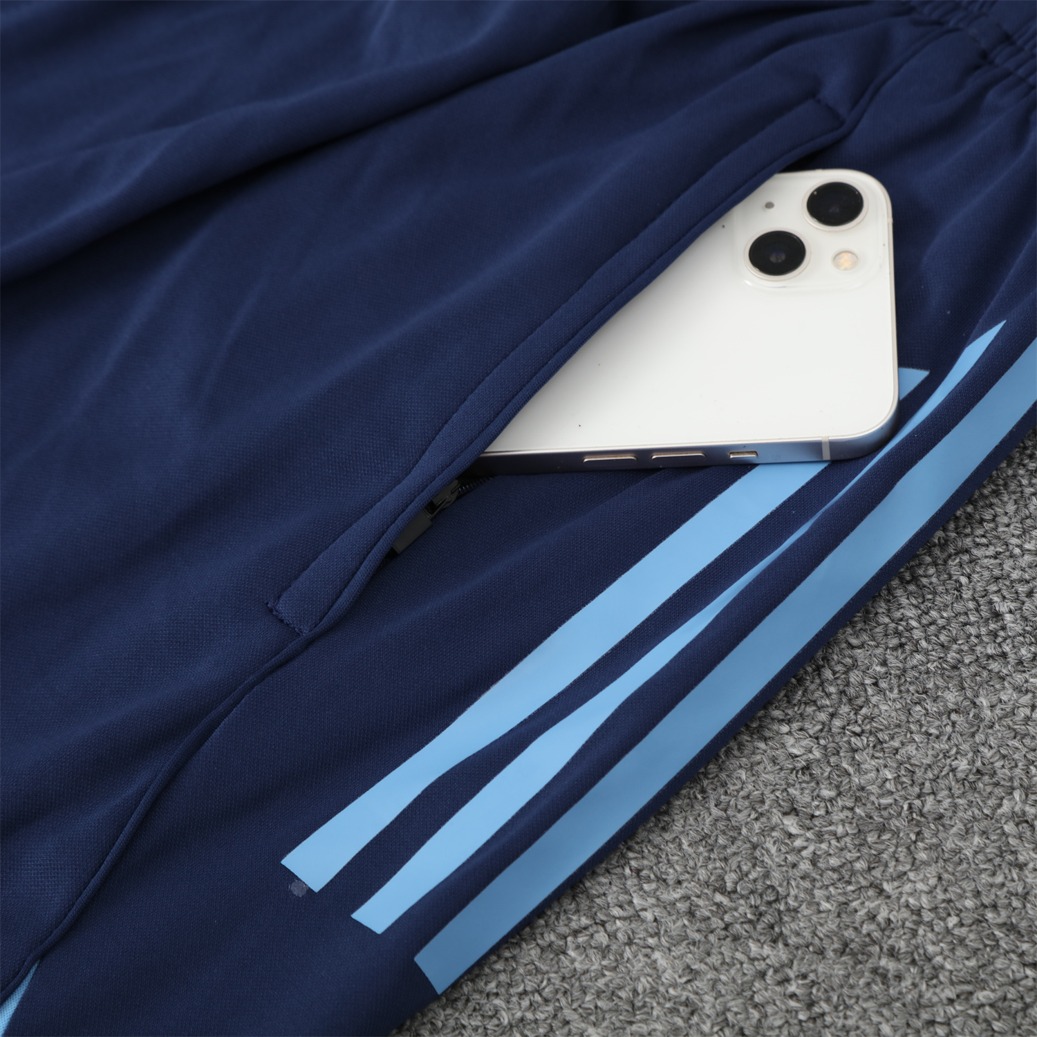 AlphaJersey-Real Madrid 25-26 Short-Sleeve Training Set - Blue Water Pattern Top & Deep Blue Shorts