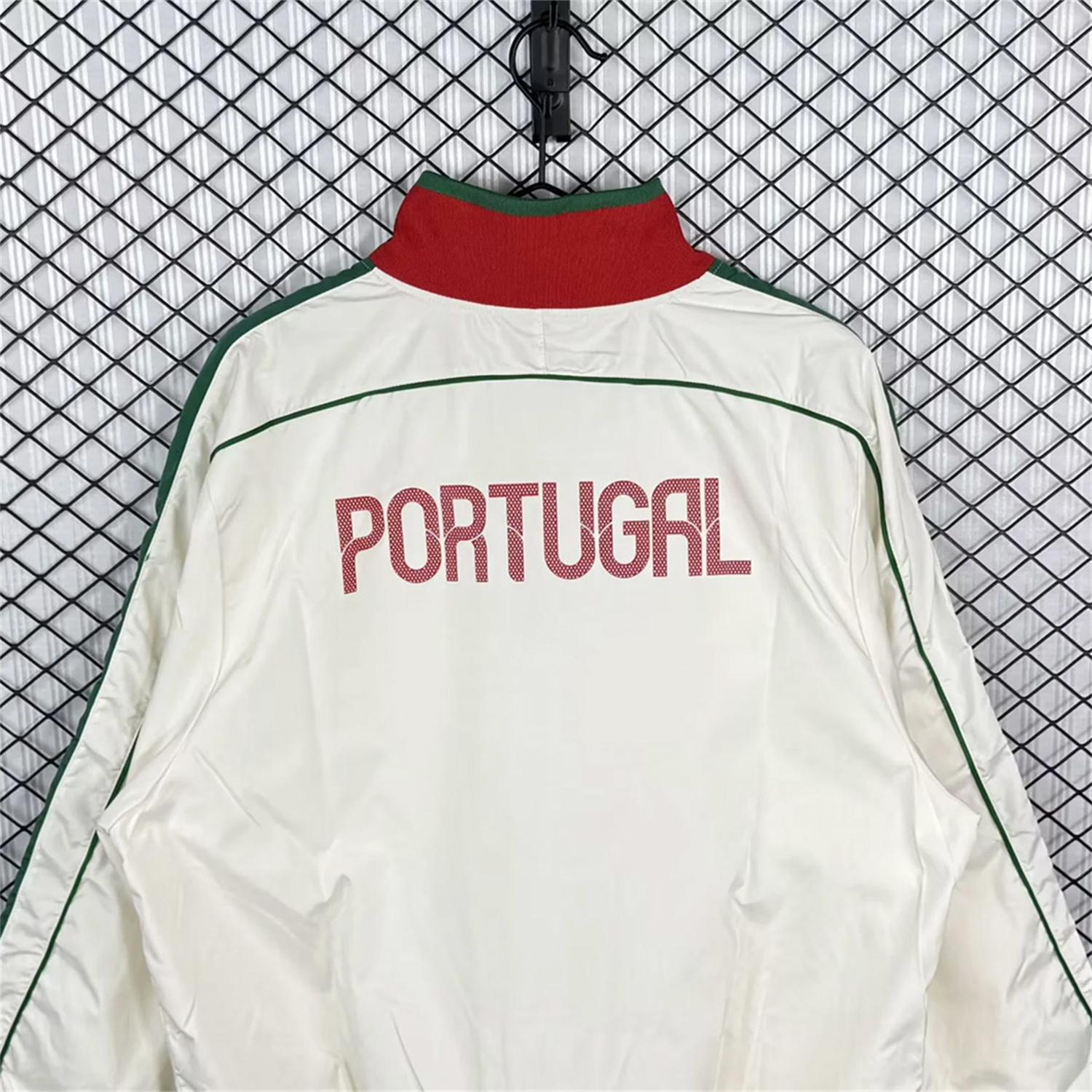 AlphaJersey-Retro Portugal 2010 White Windbreaker