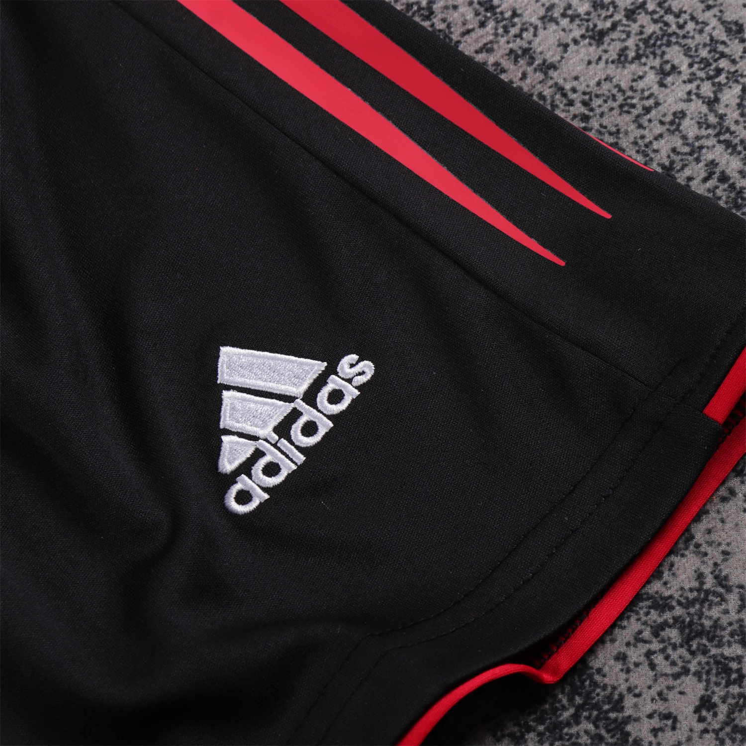 AlphaJersey-Retro AC Milan 2004-05 Home Kids Kit