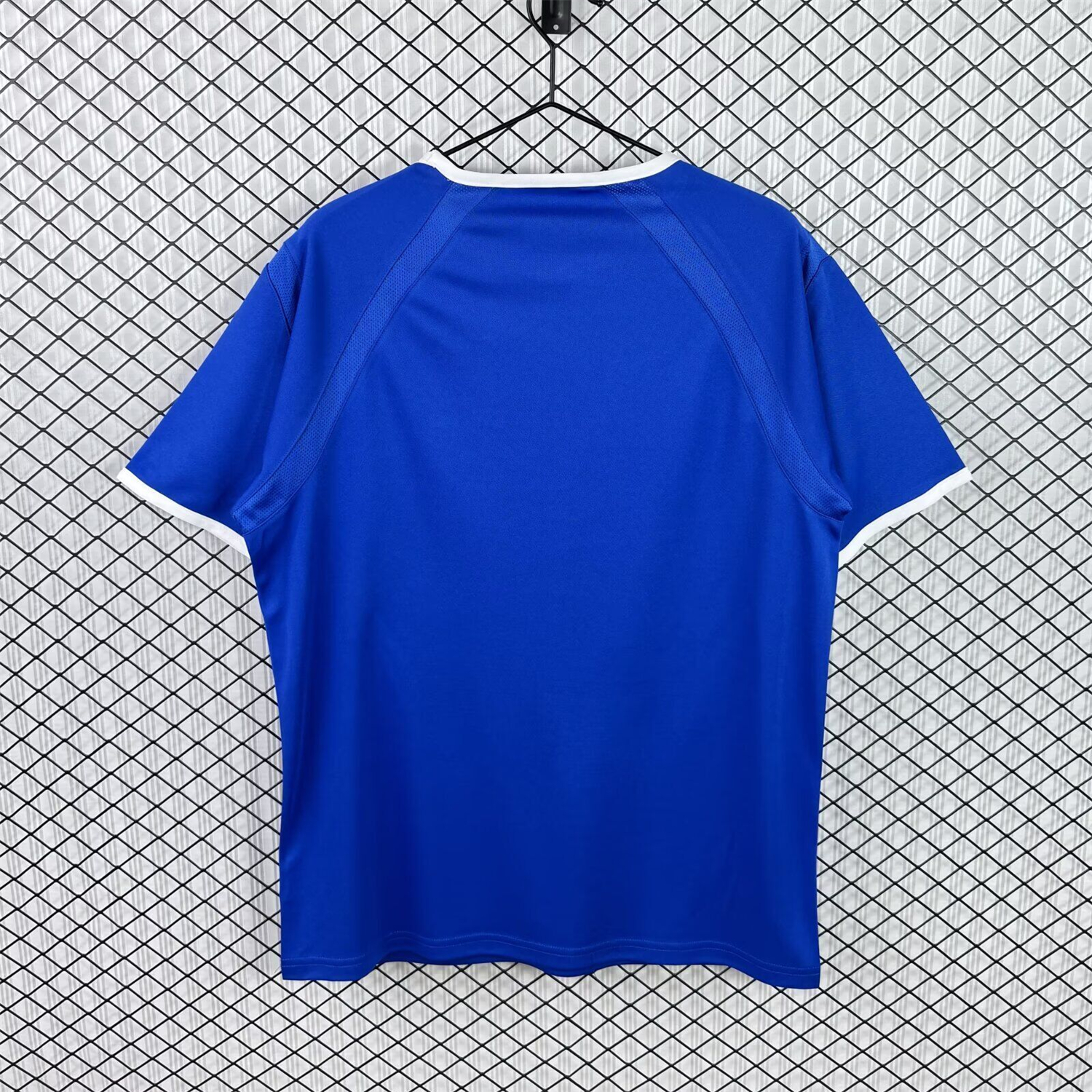 AlphaJersey-Retro Everton 2003-04 Home Jersey