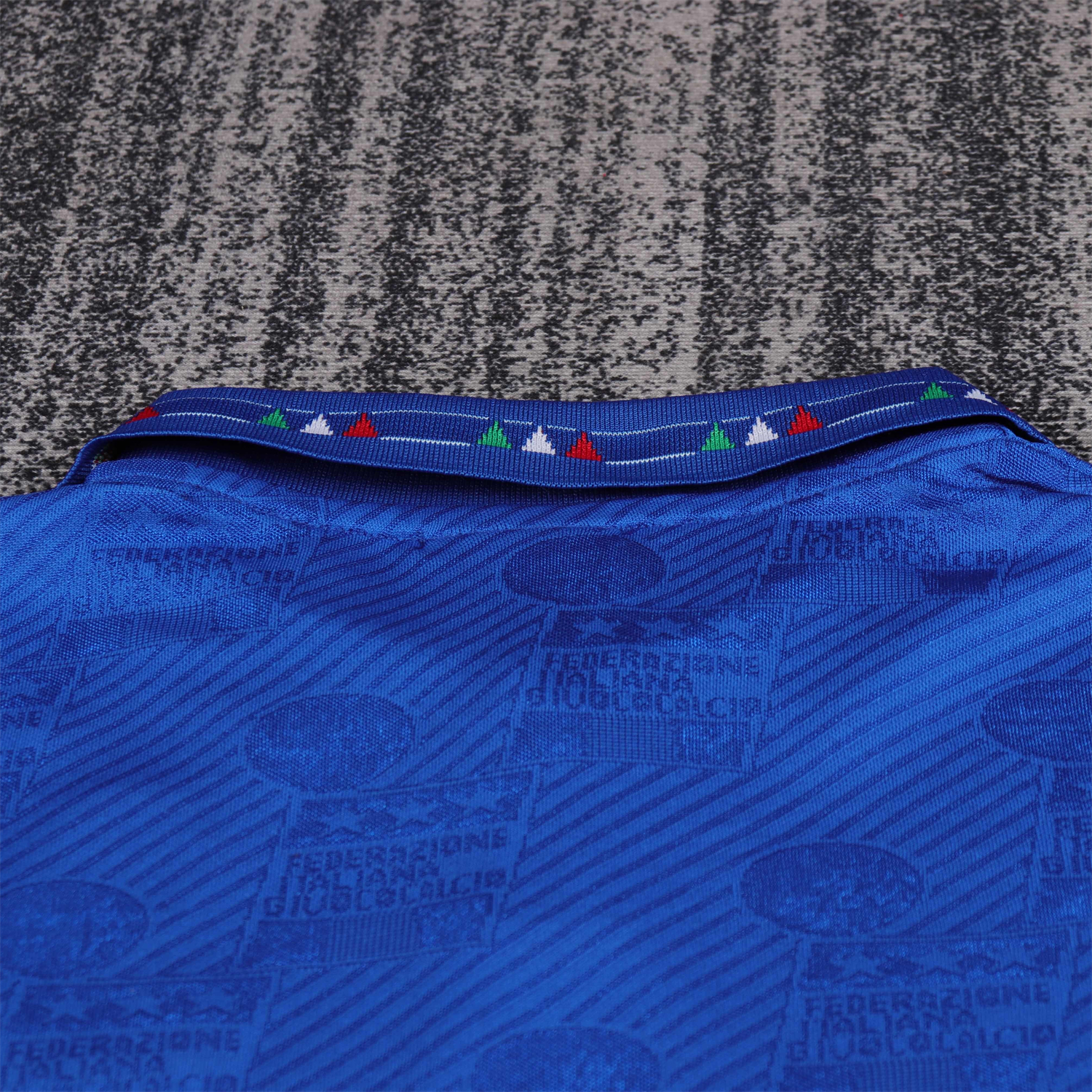 AlphaJersey-Retro Italy 1994 Home Kids Kit