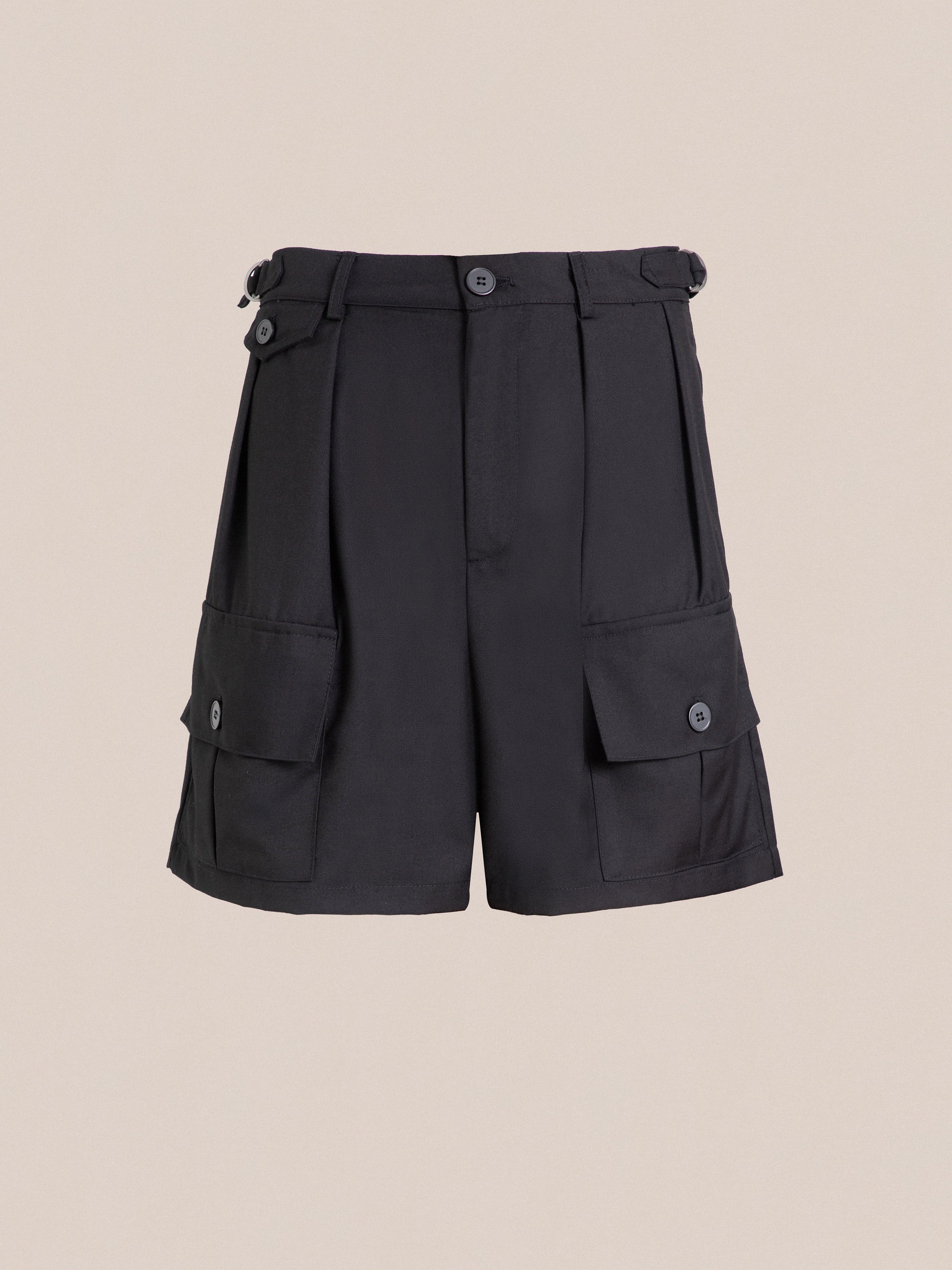 Pleated Pocket Cargo Shorts | Modern Menswear by yycbvcnbmmnbm