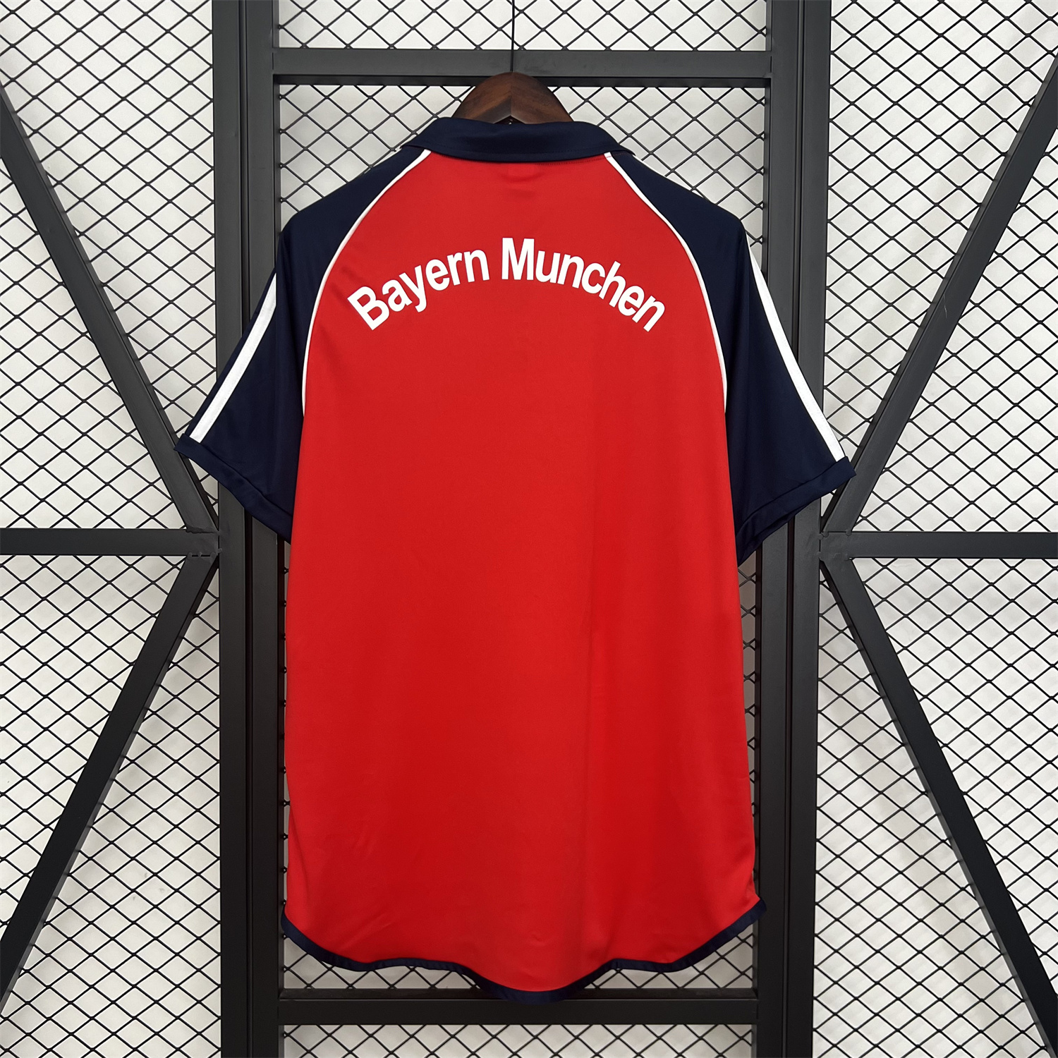 AlphaJersey-Retro Bayern Munich 2000-01 Home Jersey