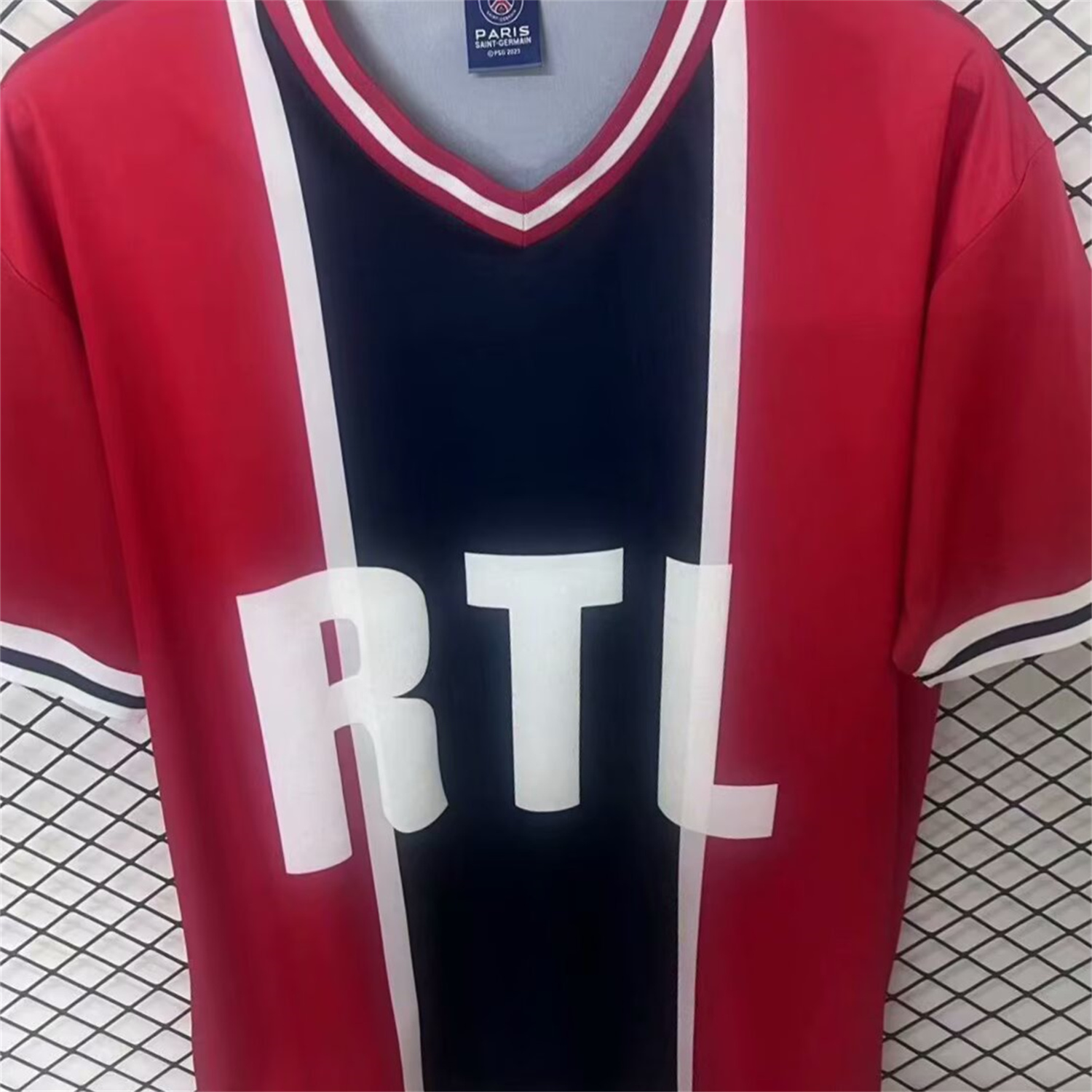 AlphaJersey-Retro Paris Saint-Germain PSG 1975 Away Jersey with Number 11