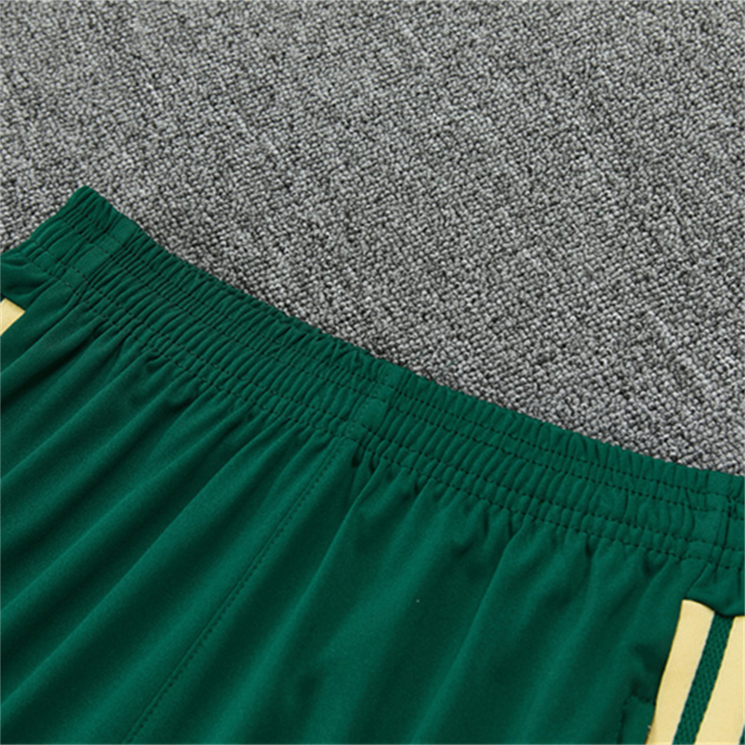 AlphaJersey-Real Madrid 26-27 Long Sleeves Training Set - Green Top And Green Pants
