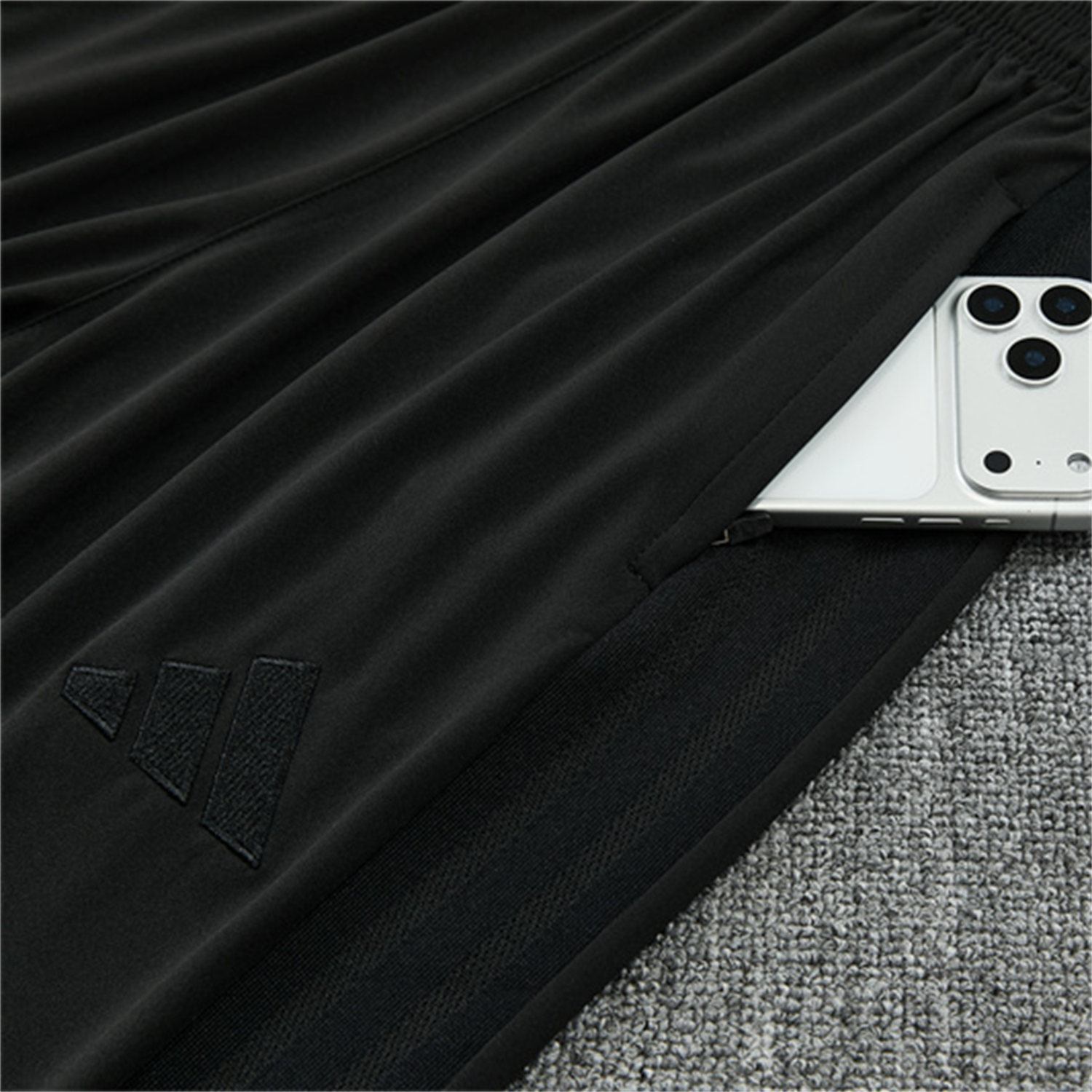 AlphaJersey-Real Madrid 26-27 Long Sleeves Training Set - Pure Black Top And Pants