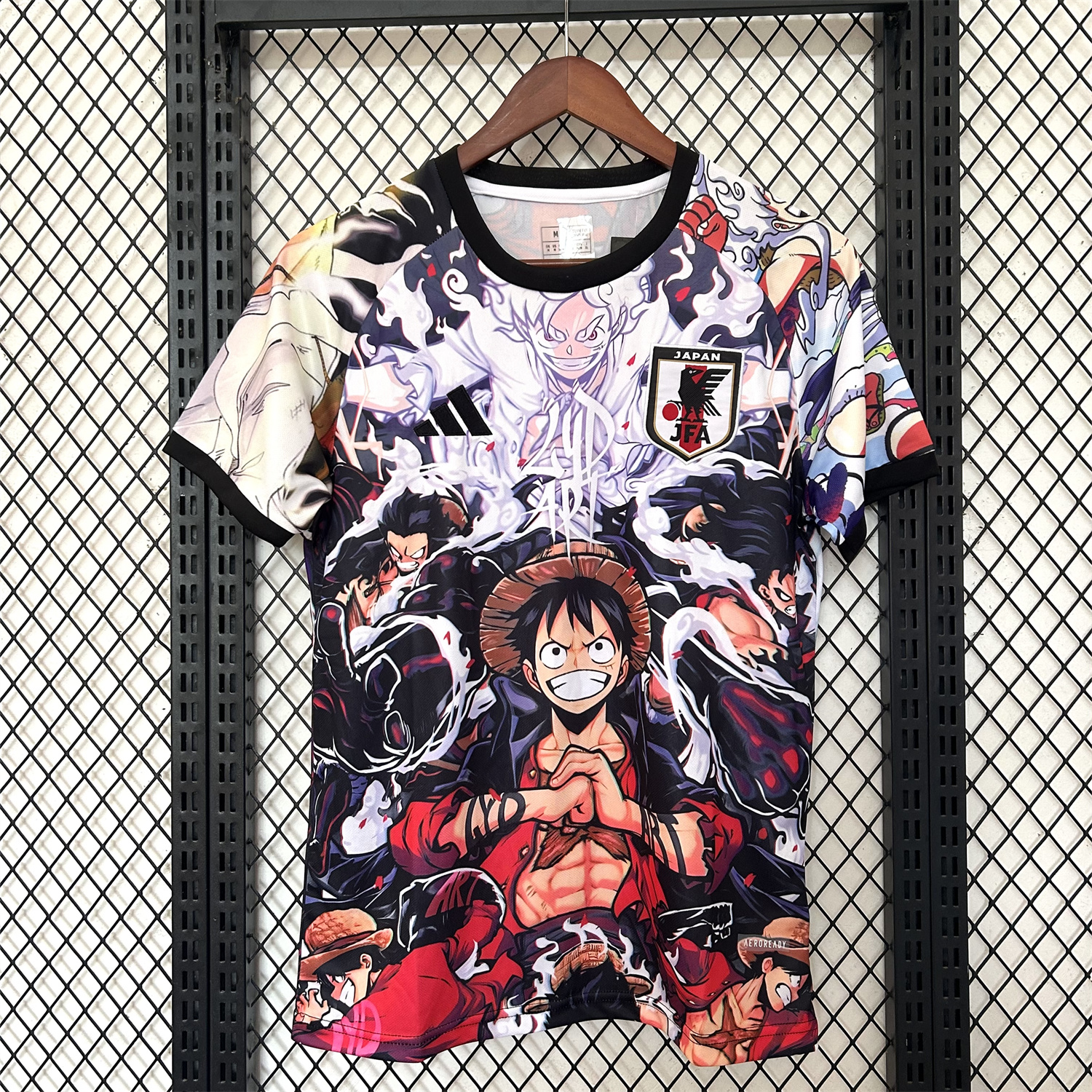 AlphaJersey-Japan 25-26 Luffy's Fighting Form Special Edition Jersey - Fans Version