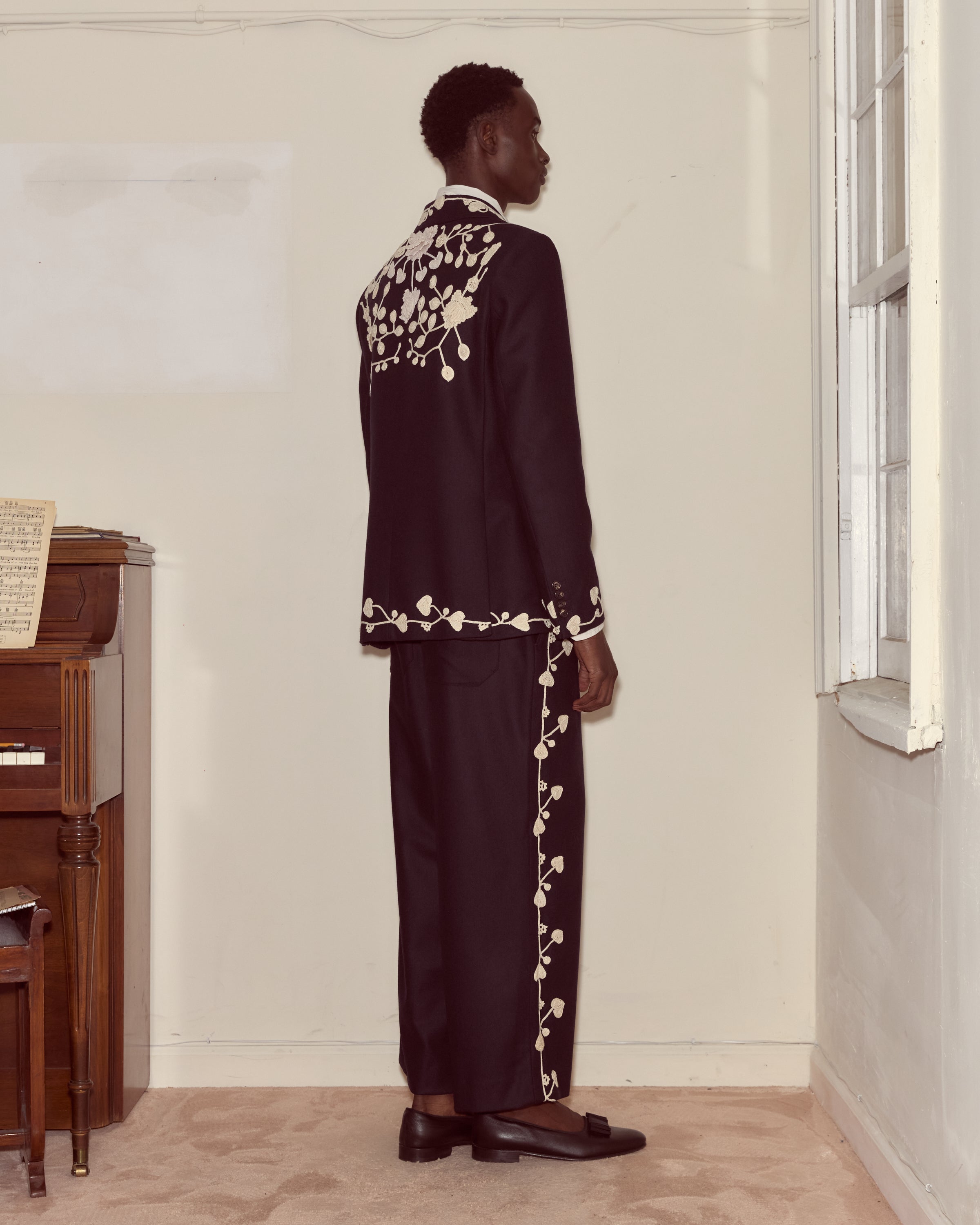 Snowdrop Appliqué Suit Jacket - Navy | Modern Menswear by yycbvcnbmmnbm