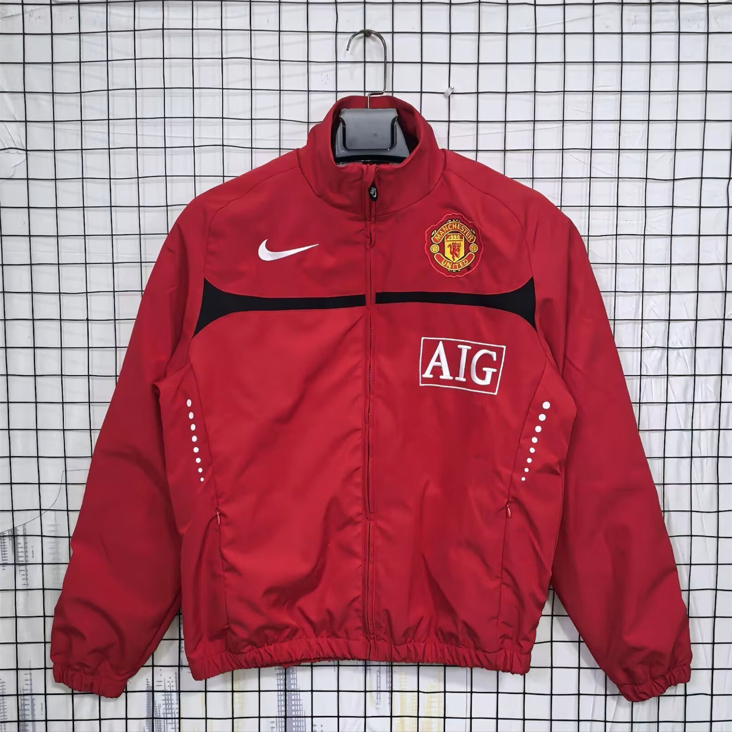 AlphaJersey-Retro Manchester United 2010-11 Red Windbreaker Jacket