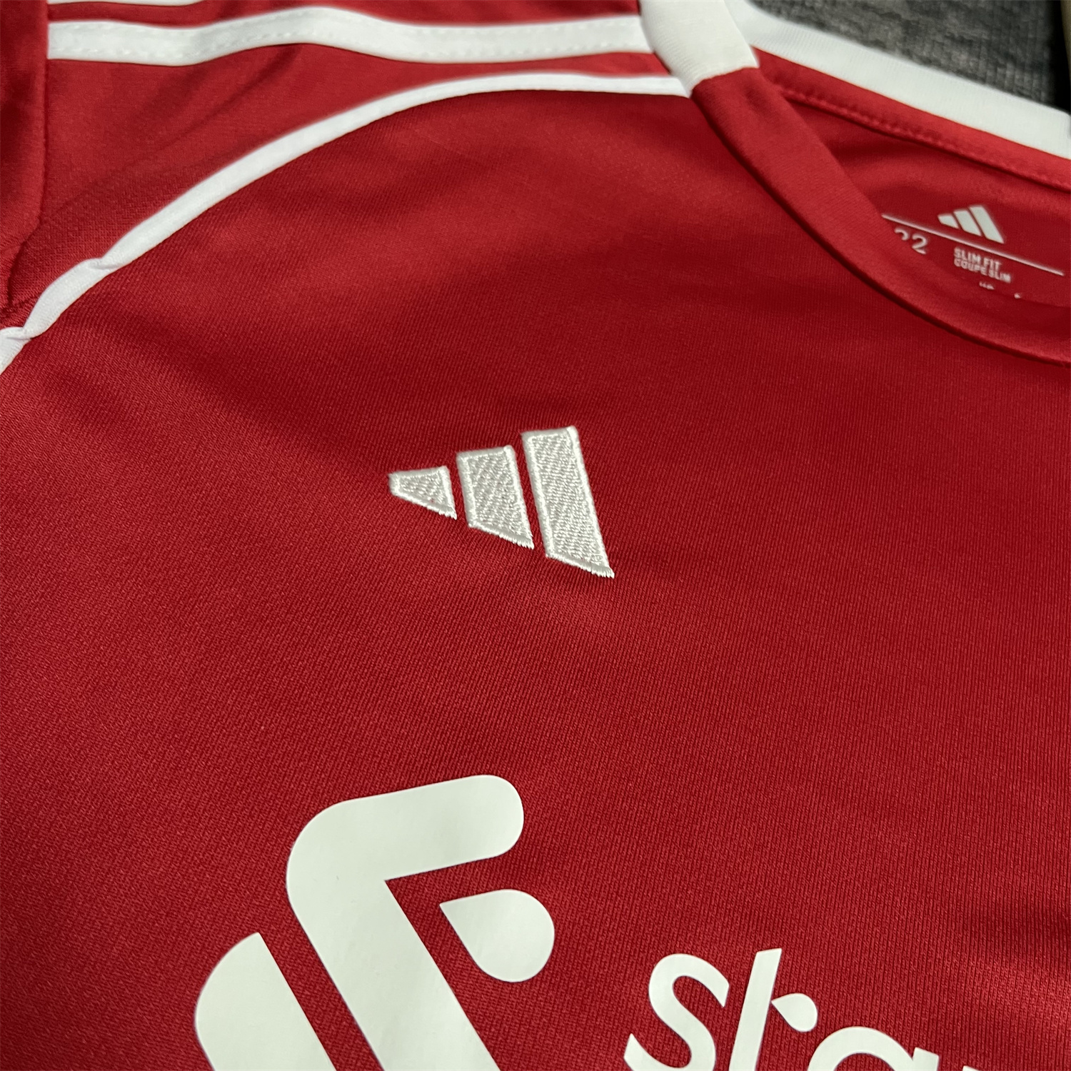 AJ-AlphaJersey-Liver.pool 25-26 Home Kids Kit