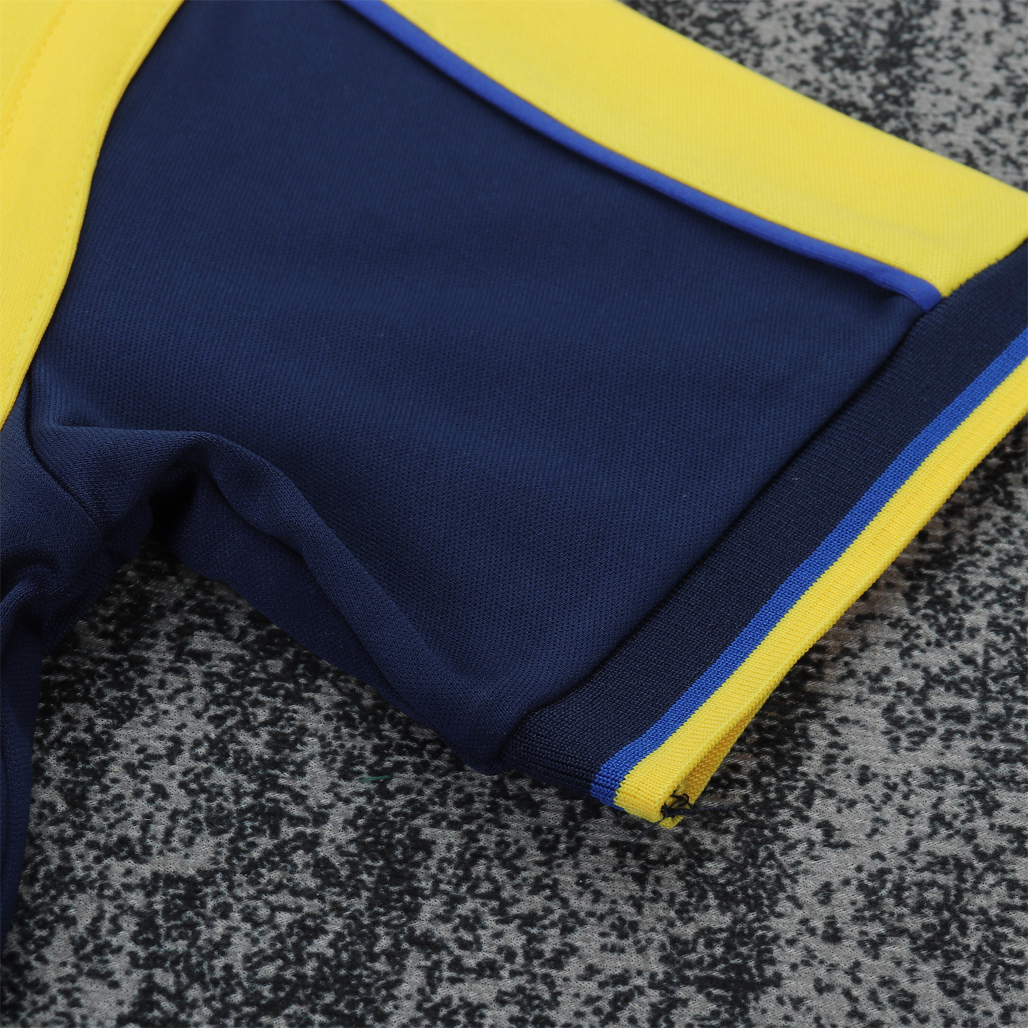 AlphaJersey-Retro Arsenal 2000-01 Away Kids Kit