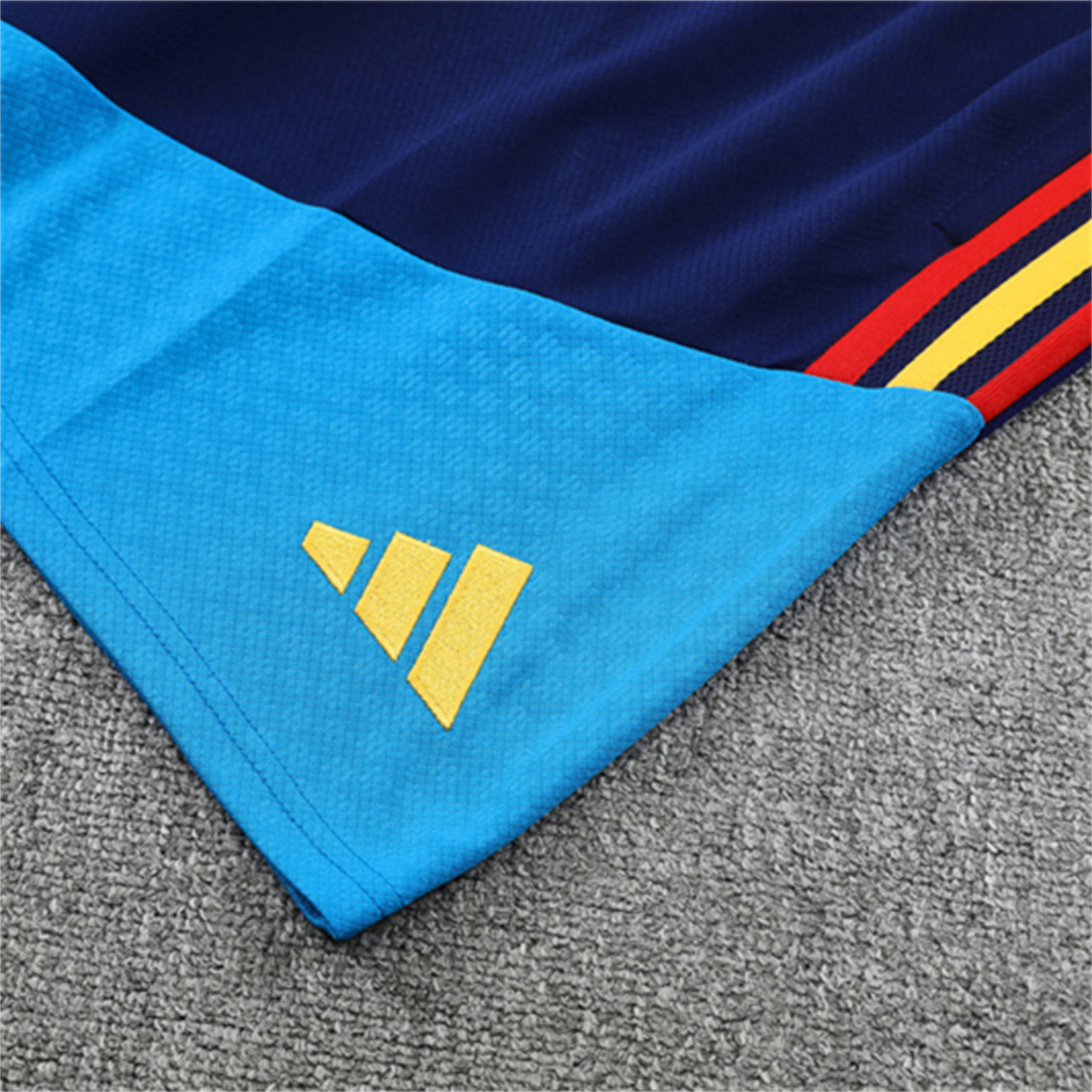AlphaJersey-Spain 2026 Short-Sleeve Training Set - Lake Blue Top & Shorts