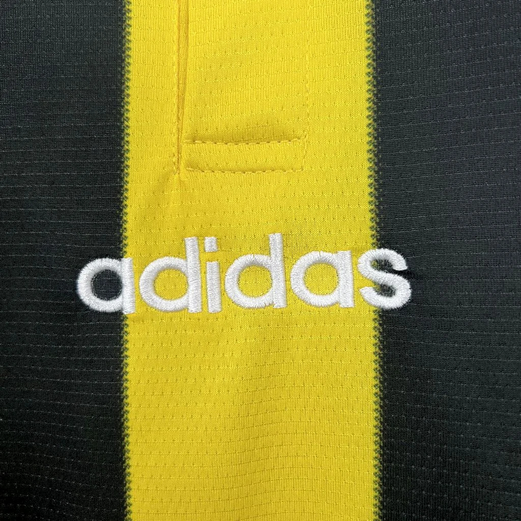 AlphaJersey-Retro Real Zaragoza 1996-97 Away Jersey