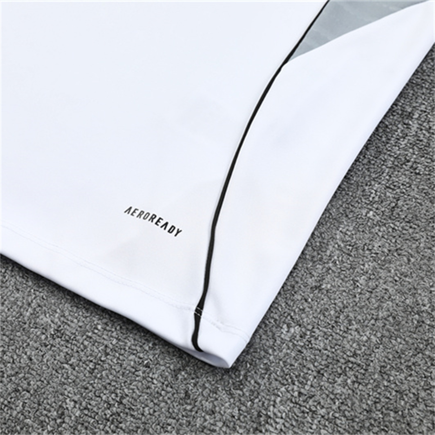 AlphaJersey-INT M.A.M 25-26 Kid Long Sleeves Training Set - White Top & Black Pants
