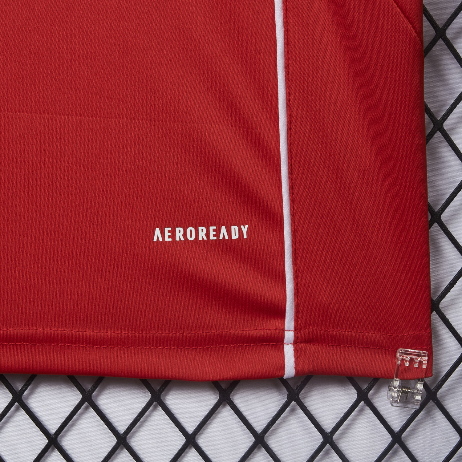 AlphaJersey-Bayern Munich 25-26 Red Urban Purist T-Shirt - Fans Version